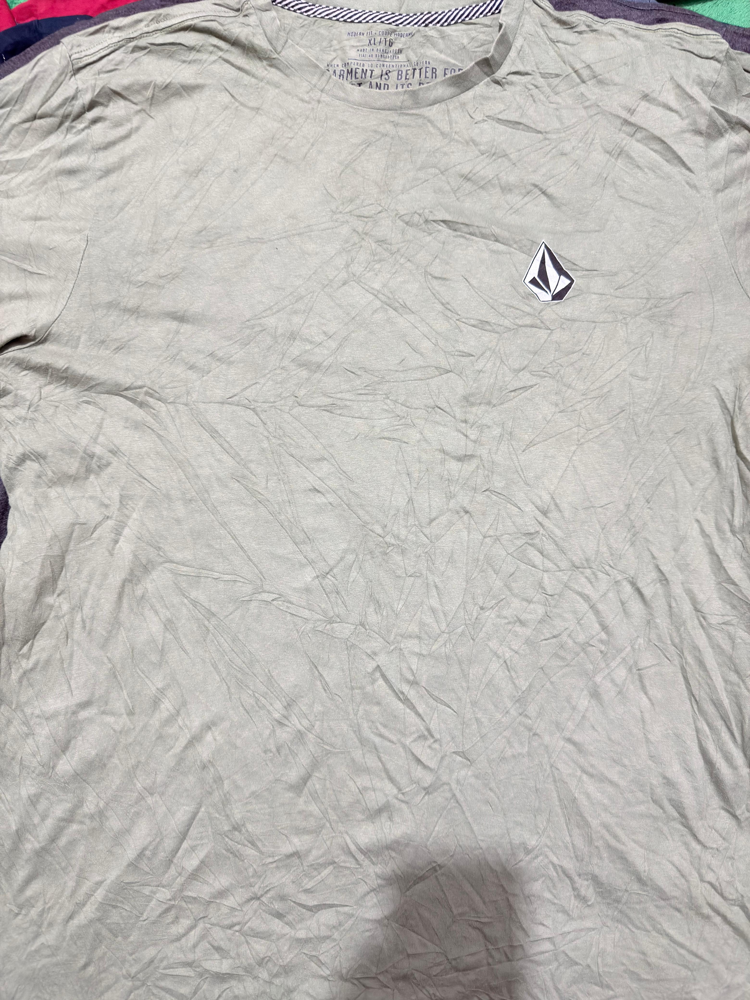 Volcom T shirts 23 pieces