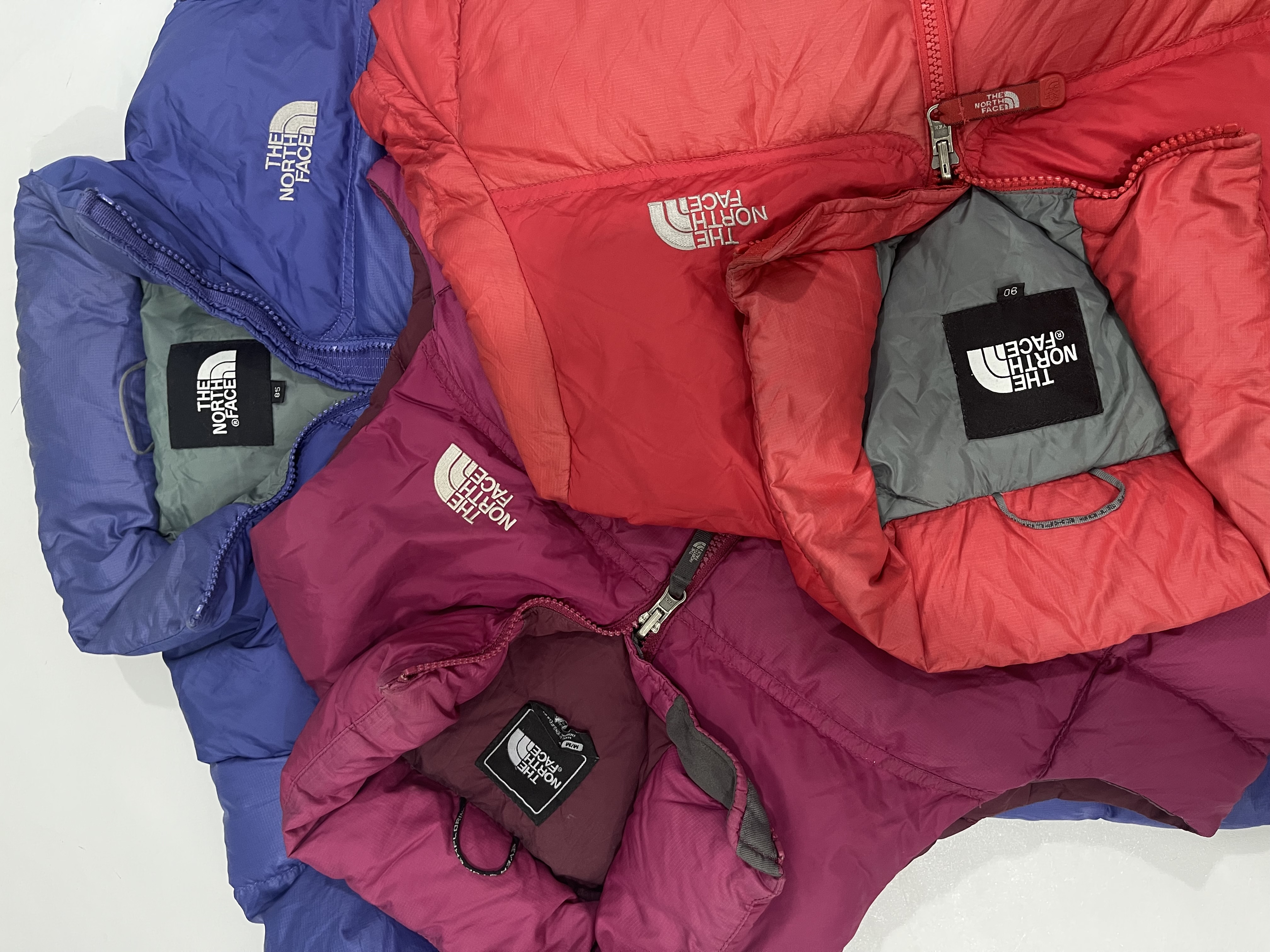 TNF PUFFER JACKET 700 10 Pcs