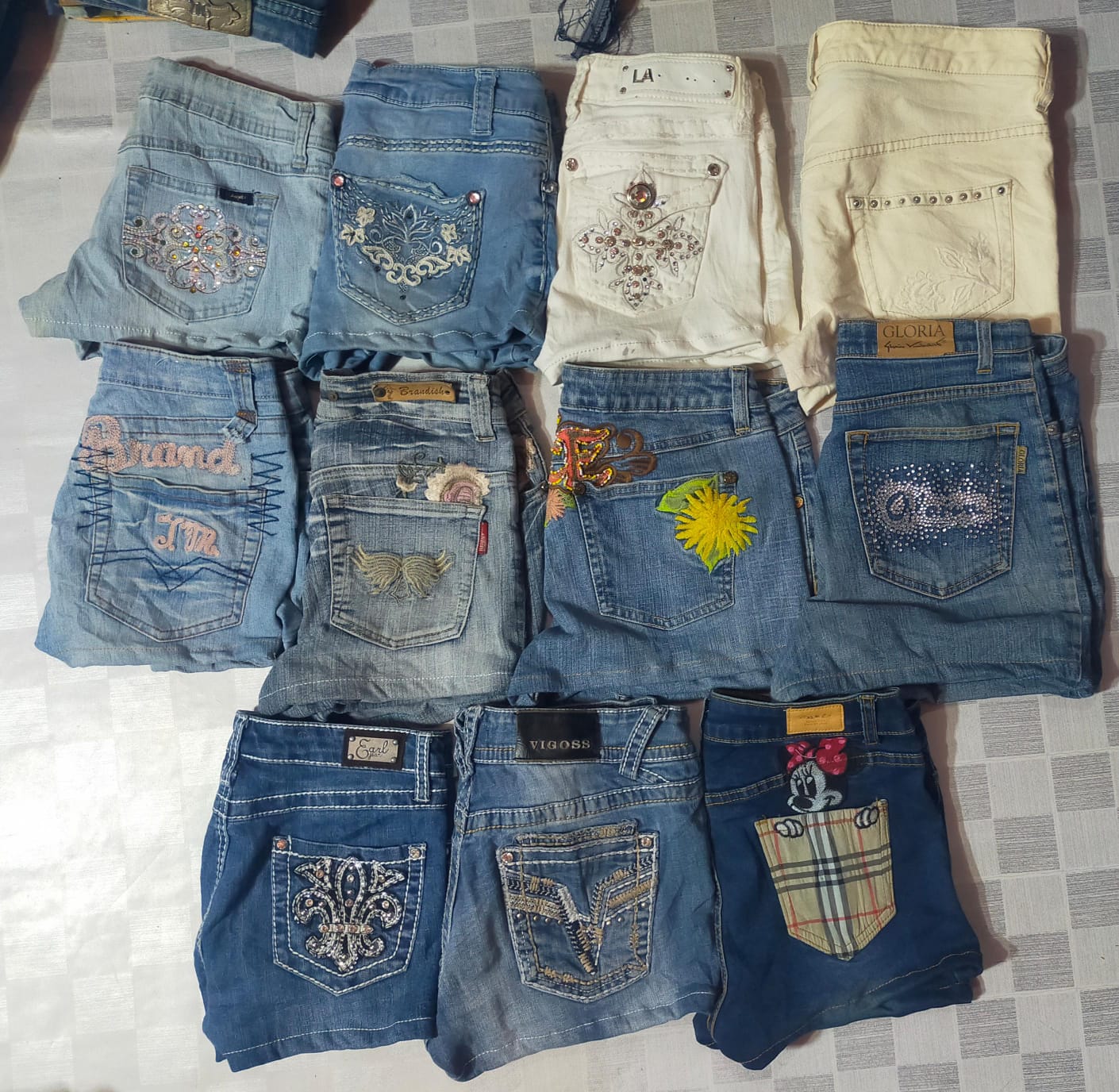 VIGOSS ANGELS ID ENYCE L. A. IDOL USA AND OTHER MIX BRANDS MINI SHORTS (ID 1030)