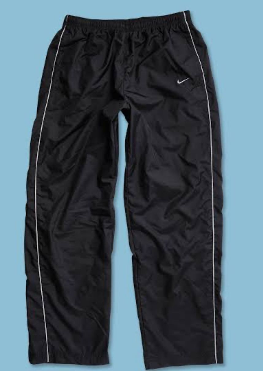 Nike/Adidas Jogginghosen - 70 Stück