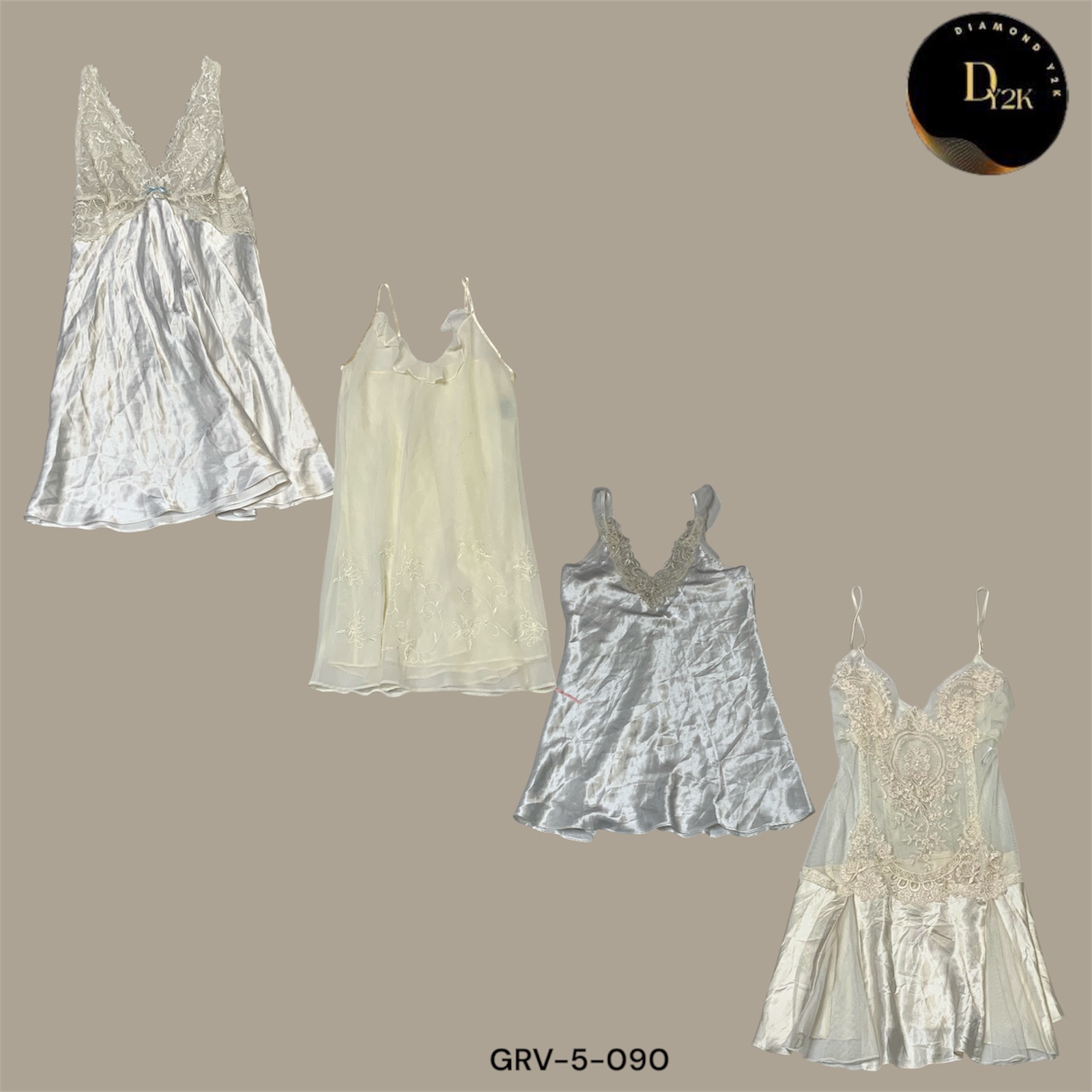 Classic Y2K White Slip Dress – Soft Retro Look (GRV-5-090)