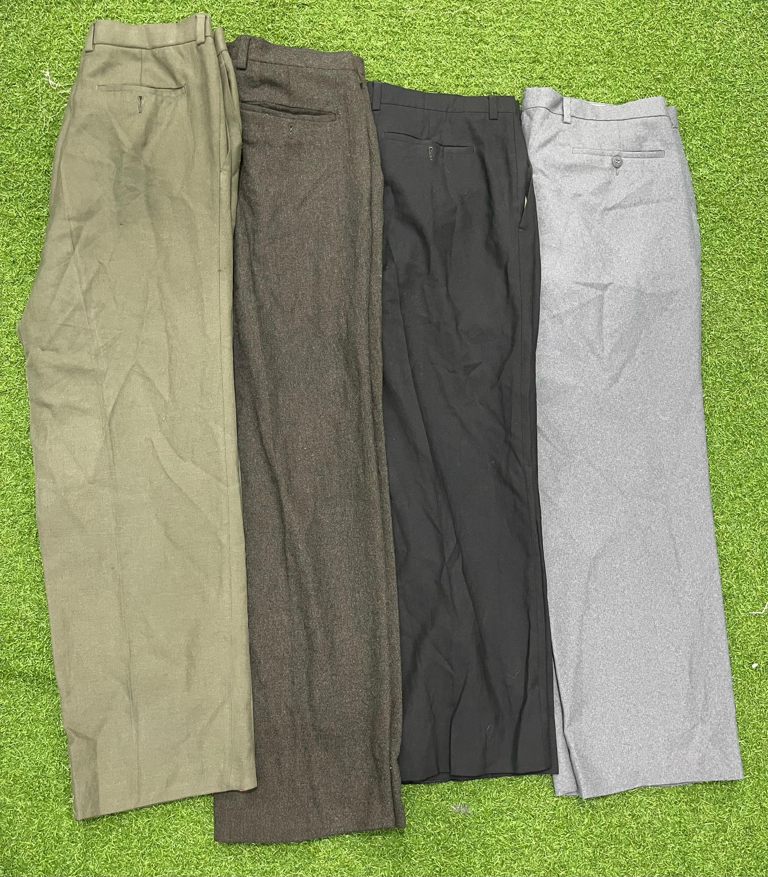 Burberry Pantaloni 12