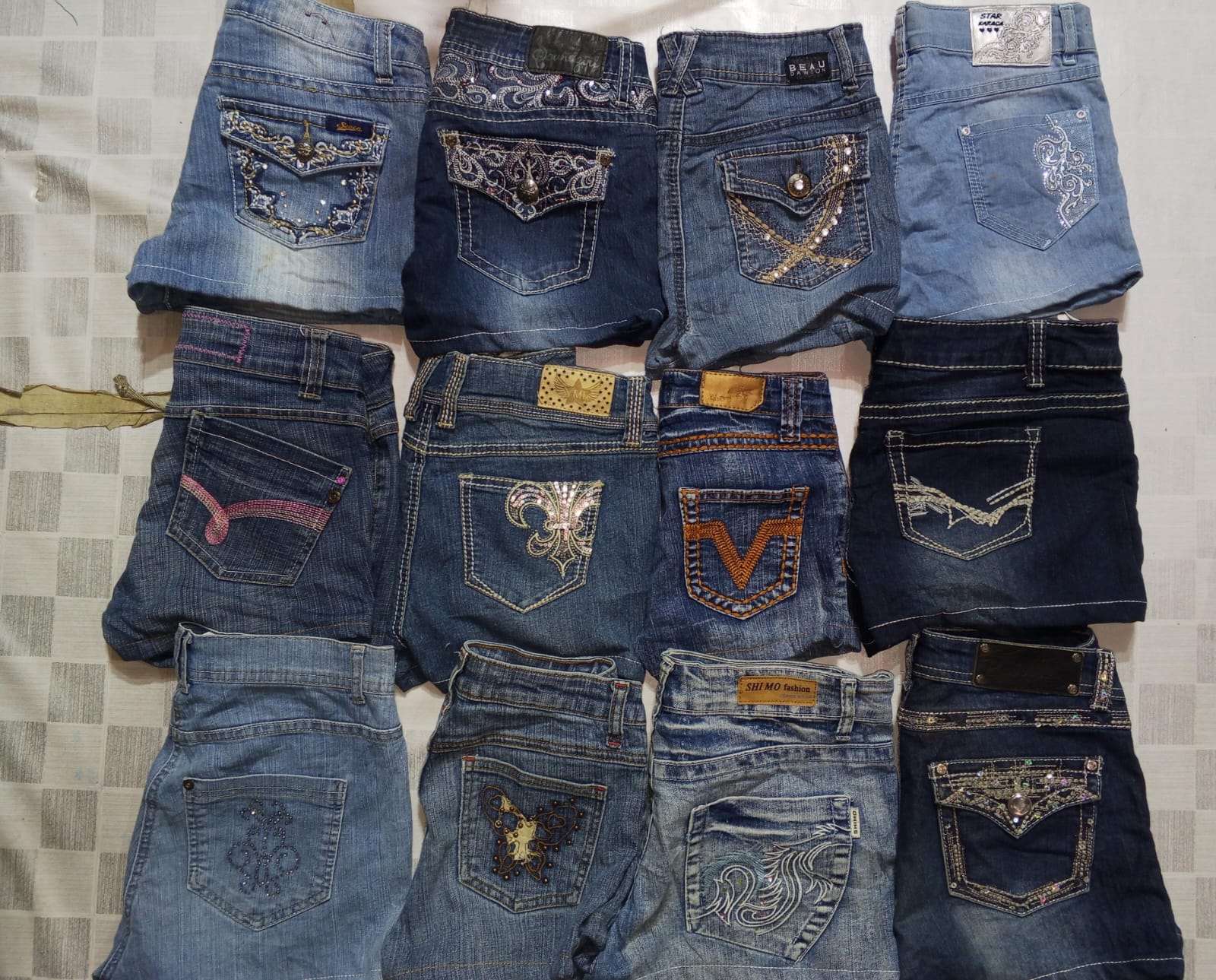 CATO AND OTHER MIX BRAND MINI SHORTS (MR546)