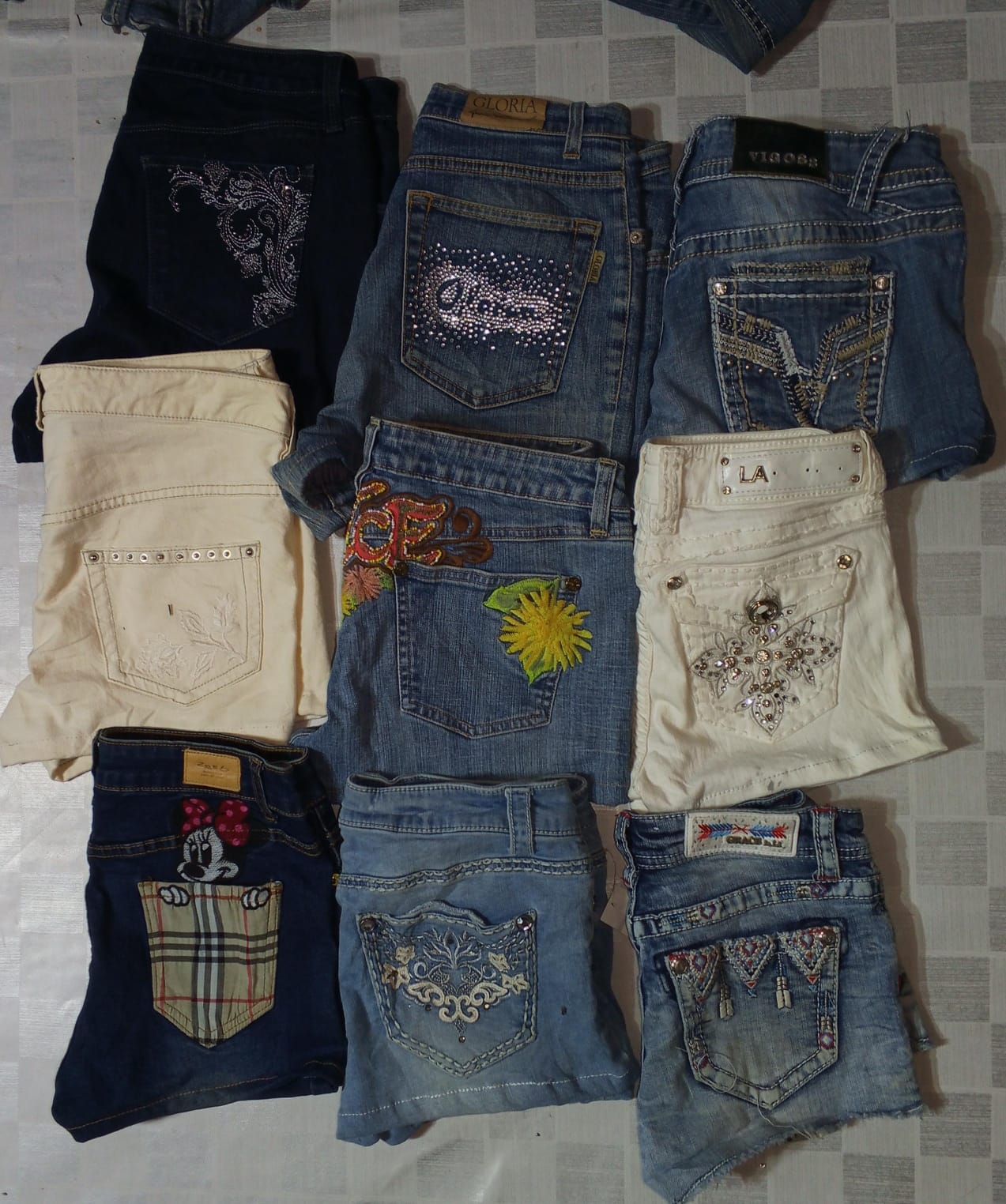 VIGOSS, GRACE IN LA, L. A. IDOL  USA, ENYCE AND OTHER MIX BRANDS MINI SHORTS (ID 1058)