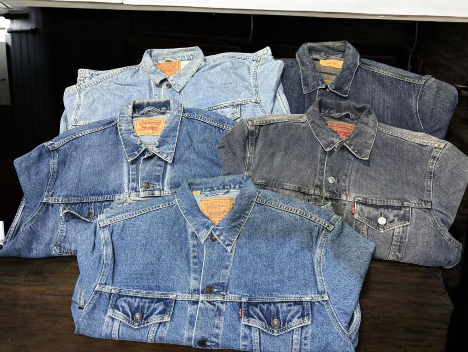 Levi's Jeans Jackets (32pcs)