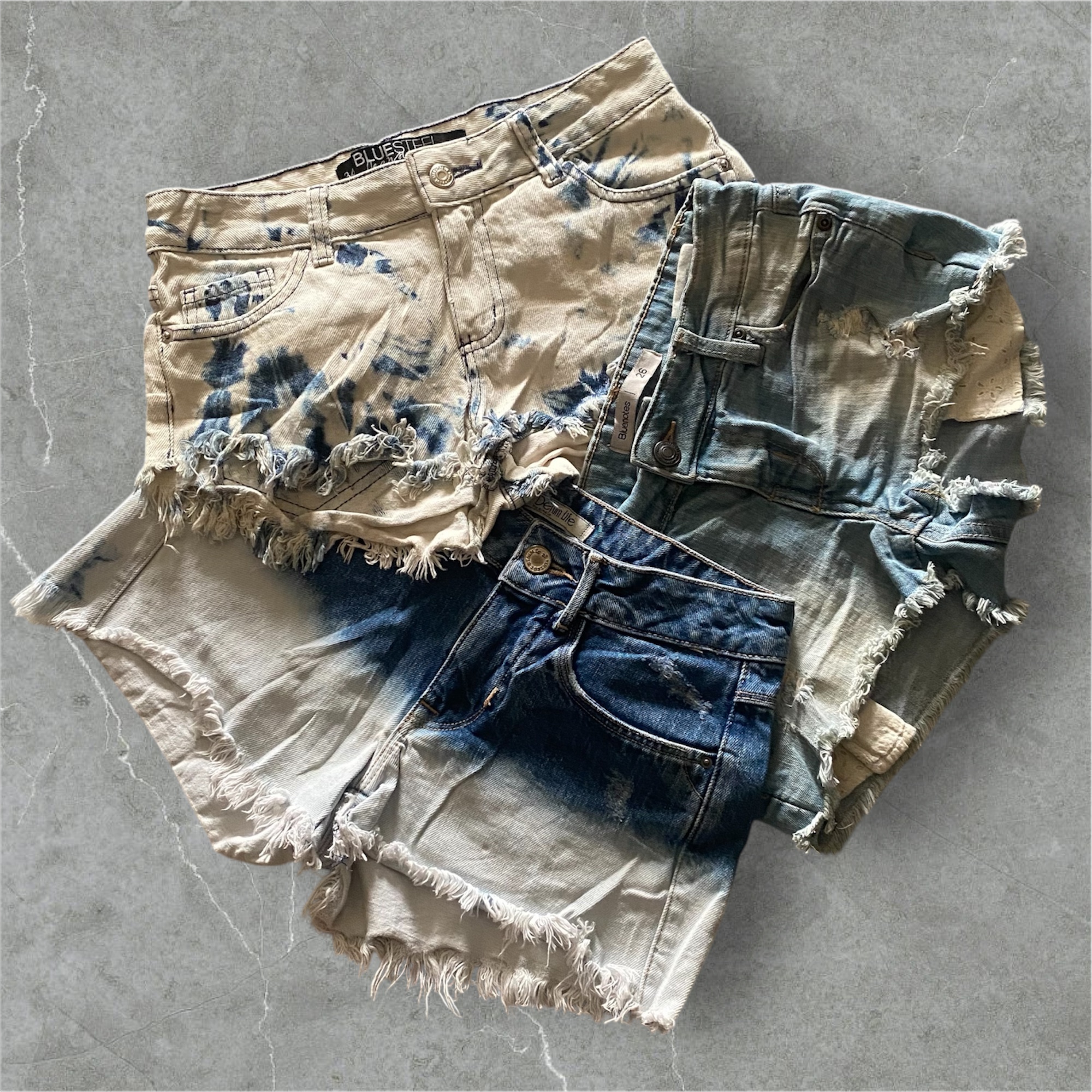 (SM 003) pantaloni corti in denim per donne