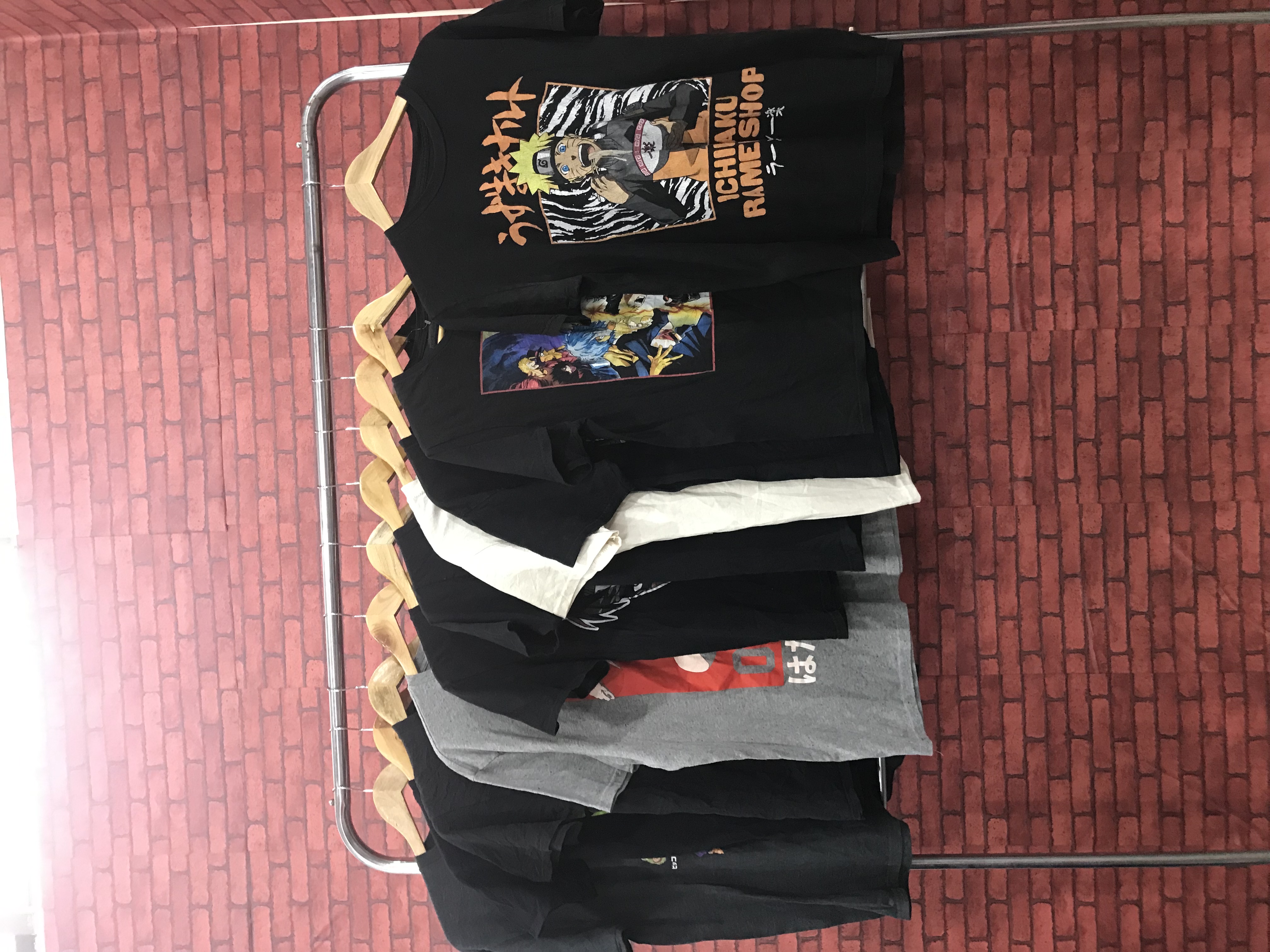 T-shirt de dessin animé japonais 10 pcs