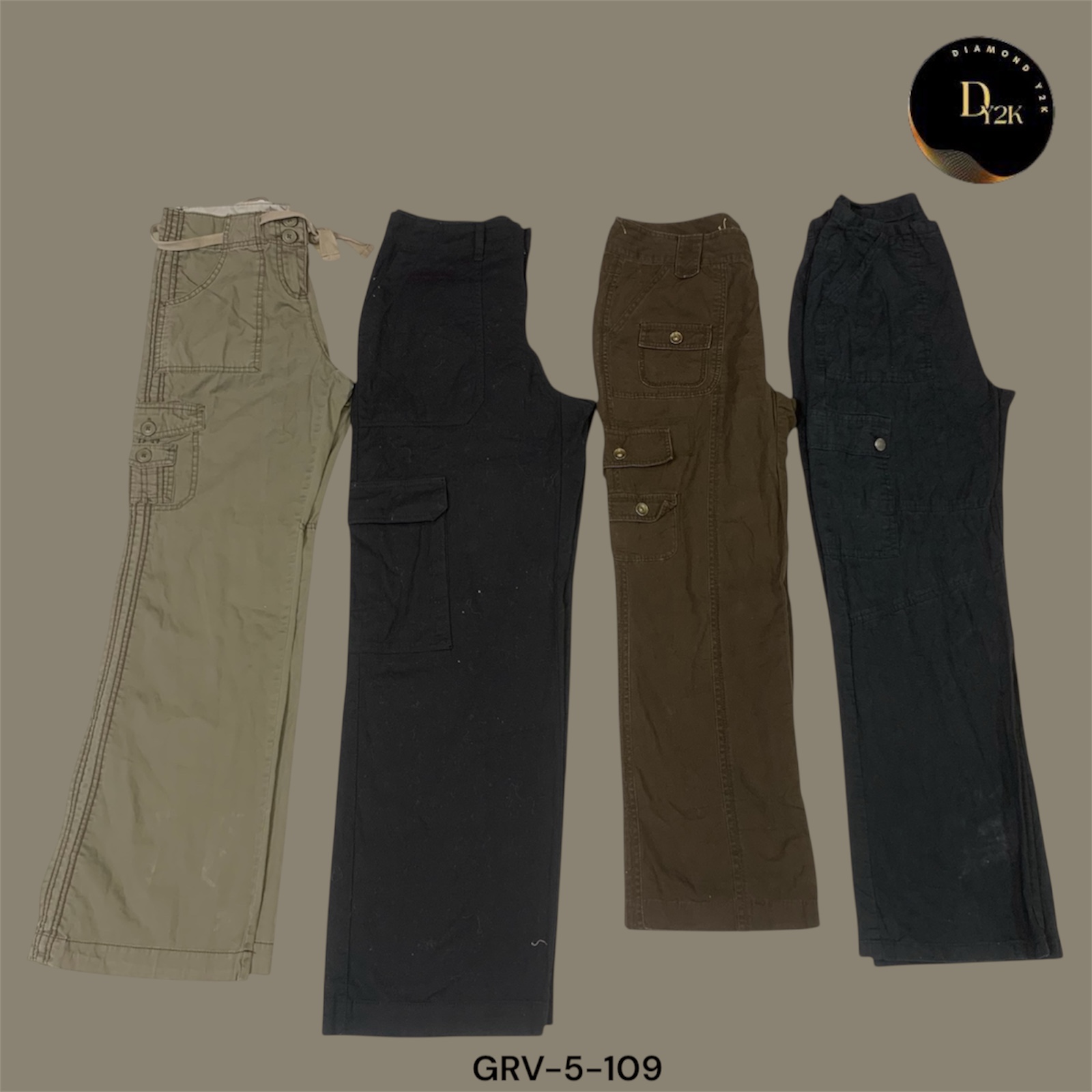 Pantalons Capri Cargo Y2K Noir & Vert – Look Utilitaire Rétro Cool (GRV-5-109)