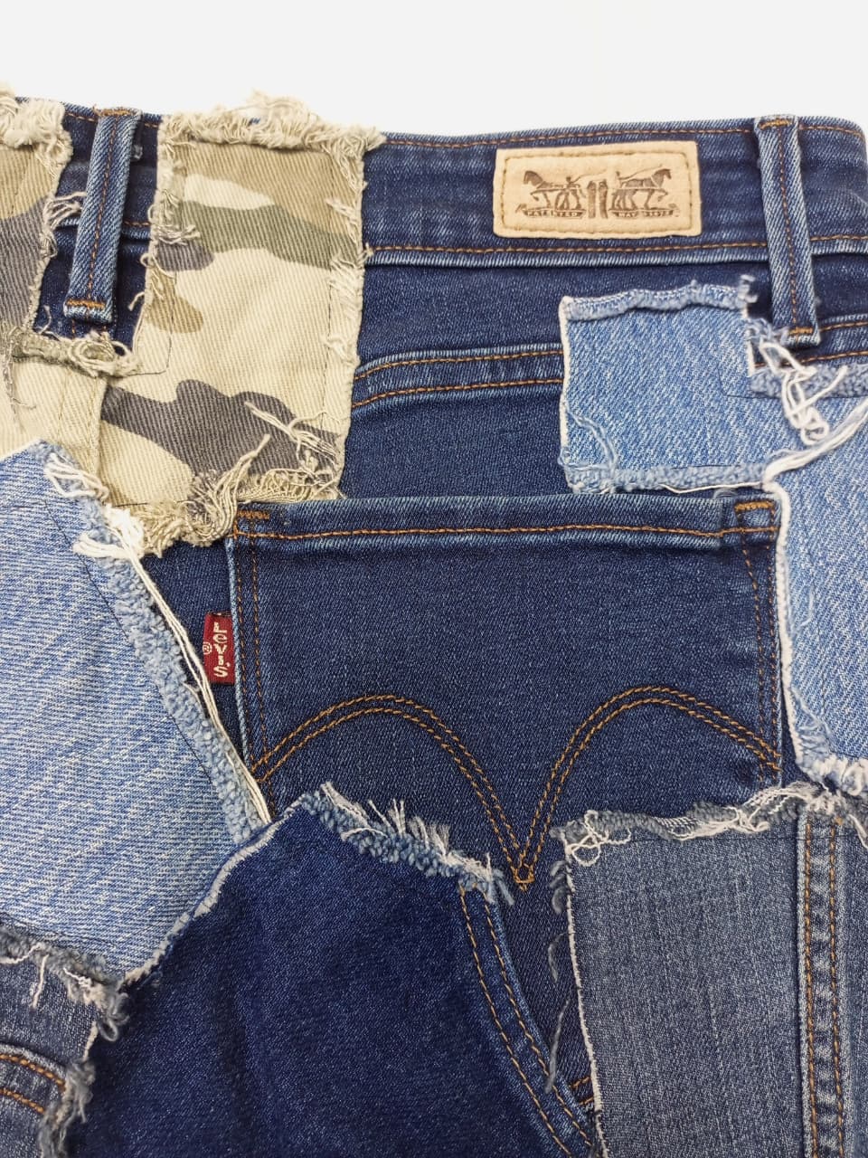Jupes à patchs aléatoires Upcyclées Levi's CR943
