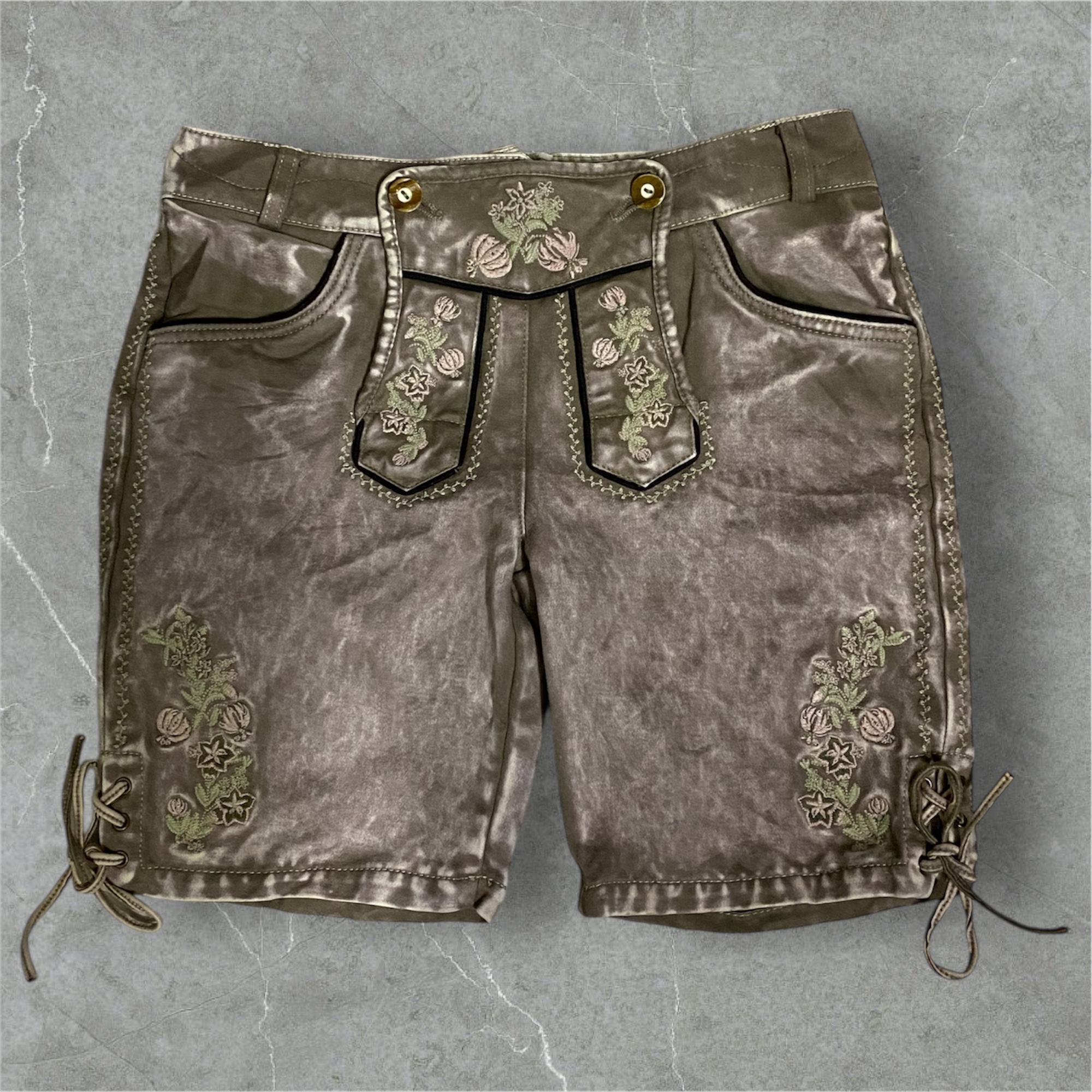 (SM 007) Embroidery Denim Shorts