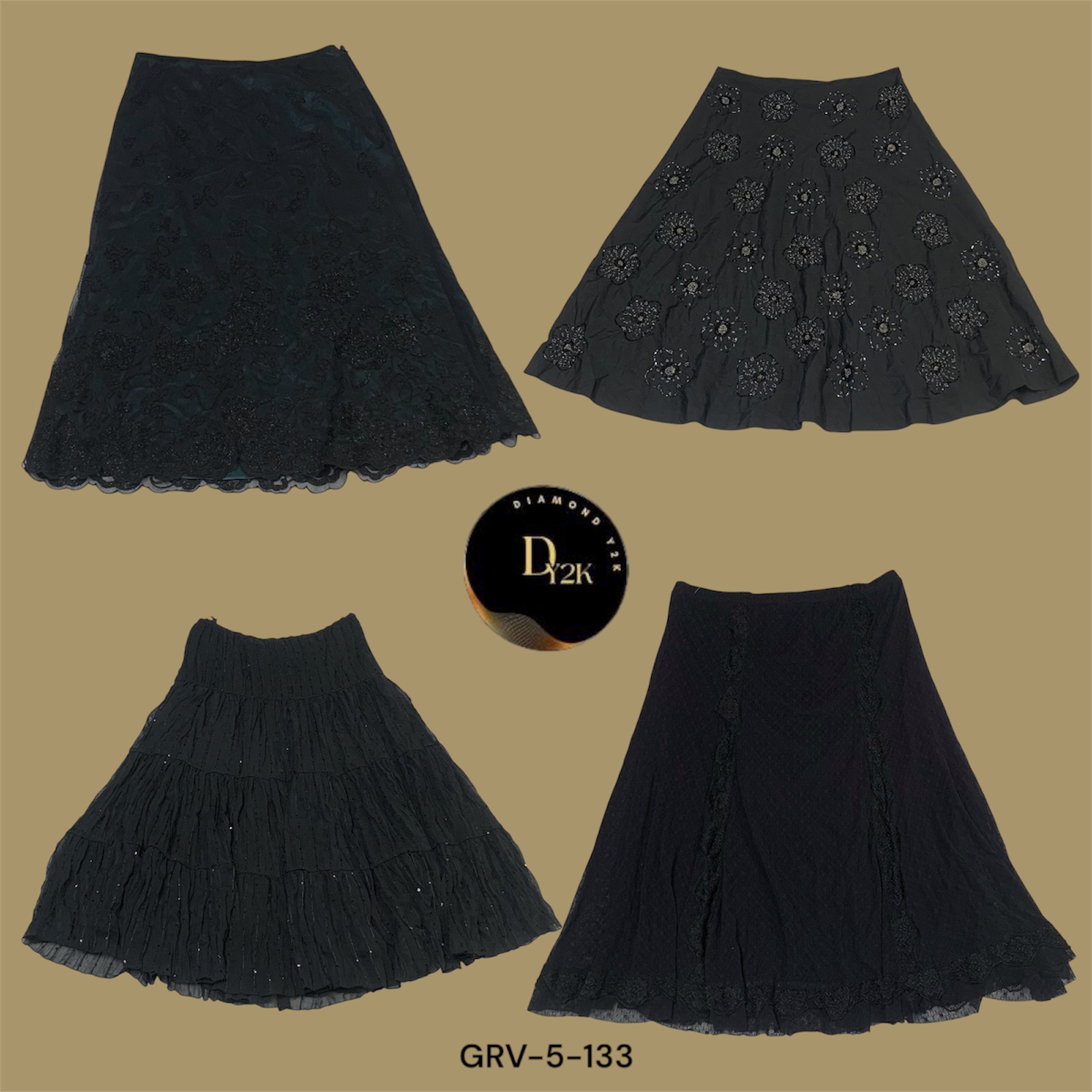Y2K Black Pleated Poly Skirt – 2000s Retro Vibes (GRV-5-133)