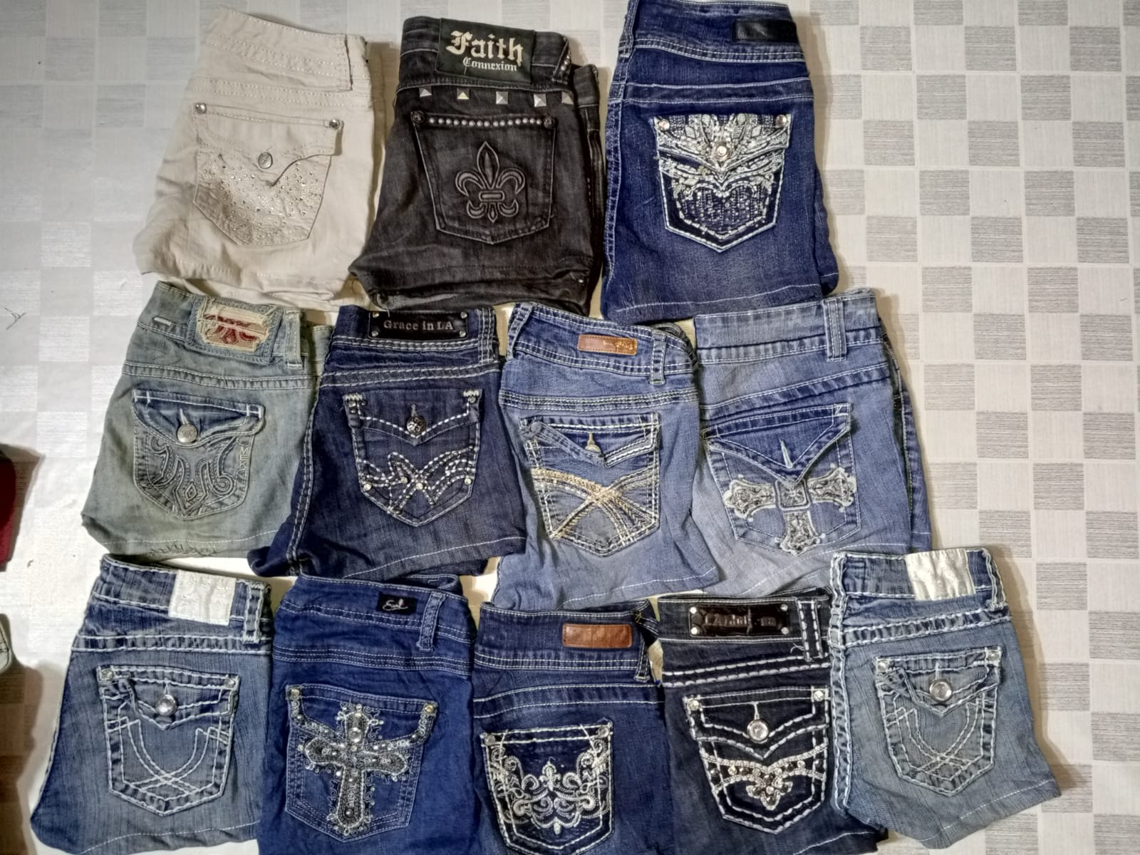 WALLFLOWER L.A IDOL USA AND OTHER BRAND MINI MICRO SHORTS (MR562)