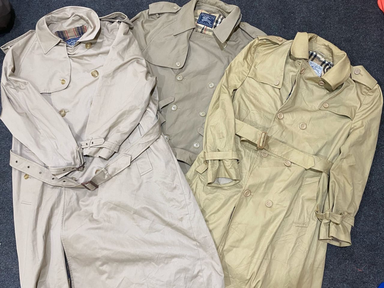 Burberry Trench Coats-32pcs