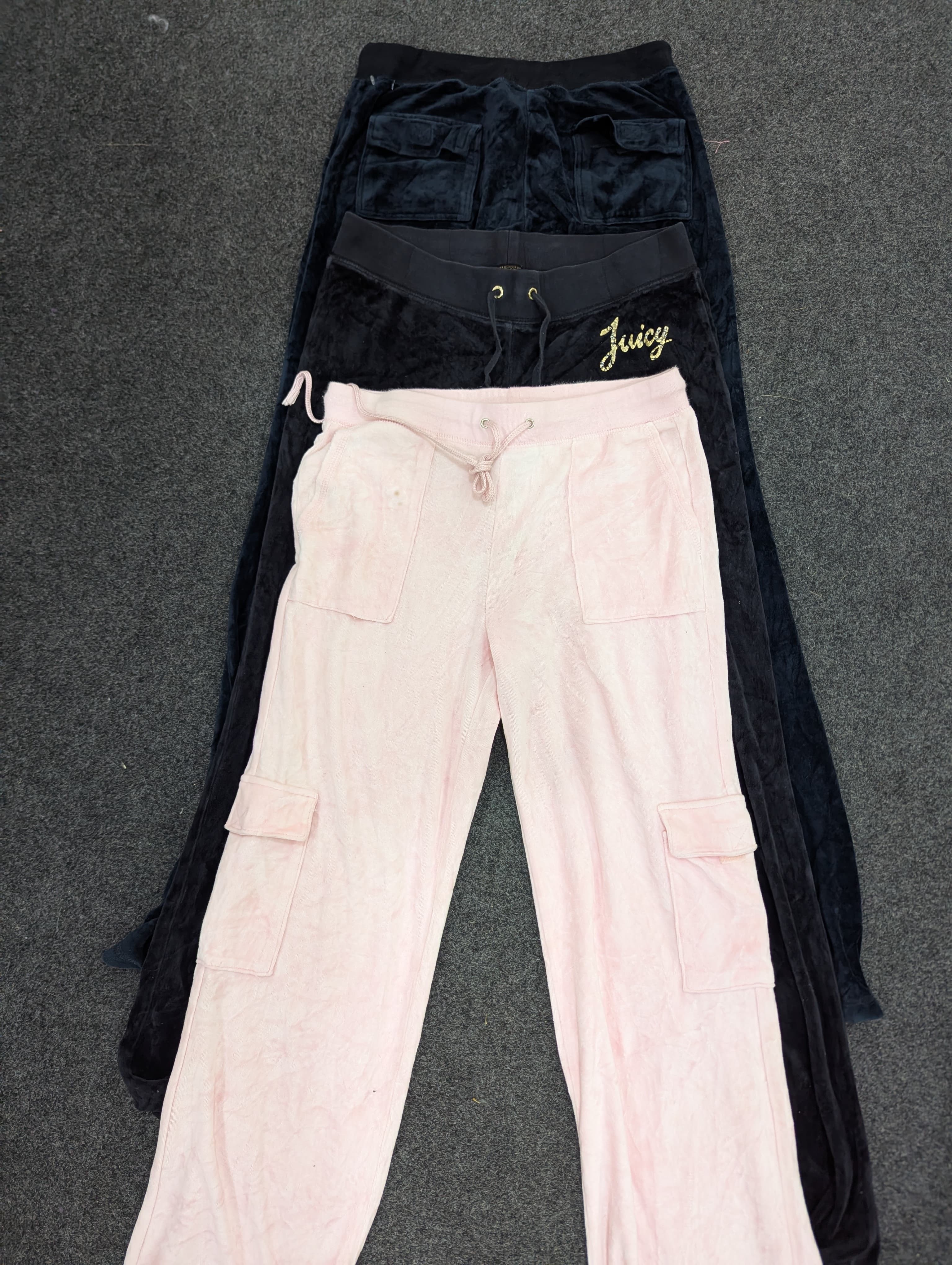 SD0121 - Calças Femininas Juicy Couture - 78 Peças