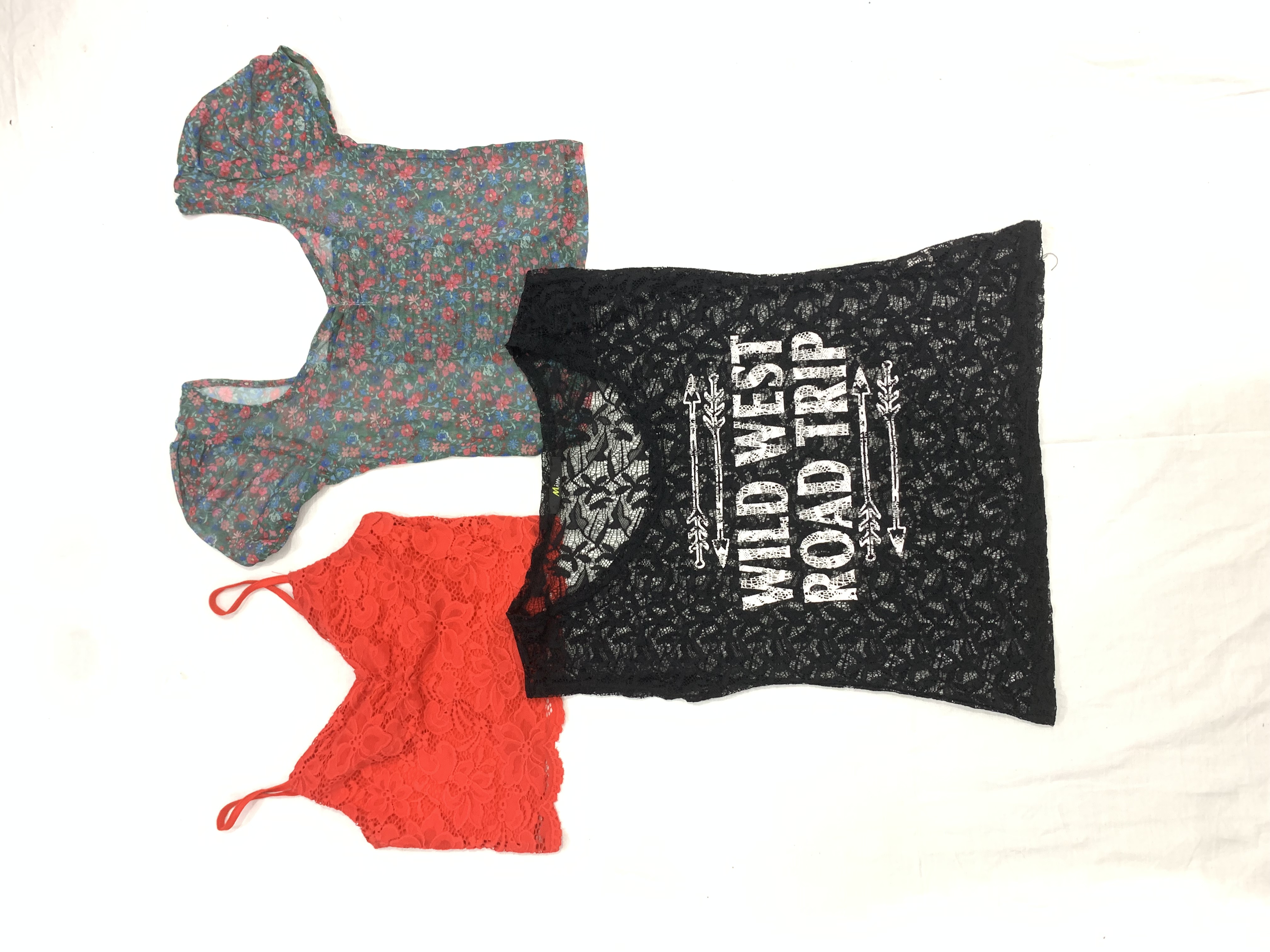 Y2K women's tops (9)
