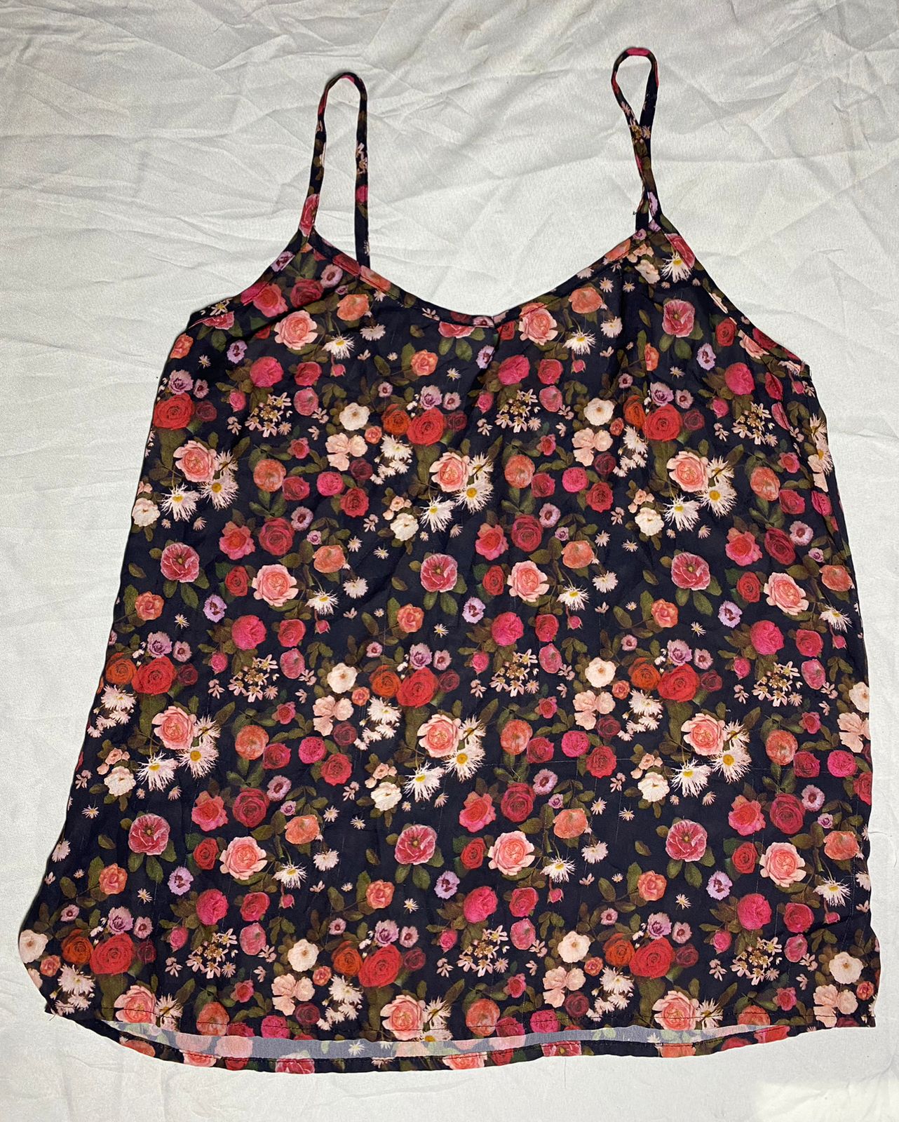 Gv 67 Y2k Camis tops