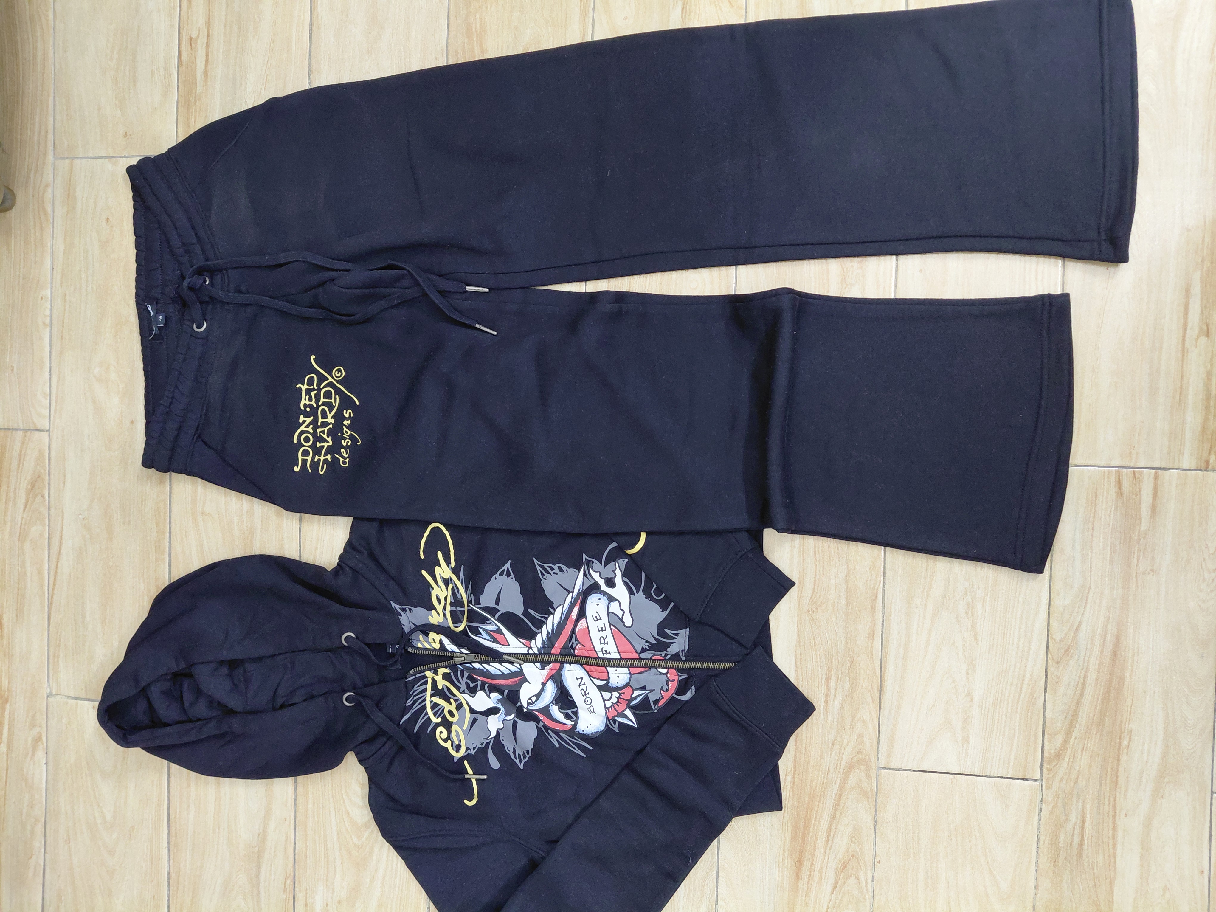 Ensemble de survêtement Ed Hardy pour femmes
