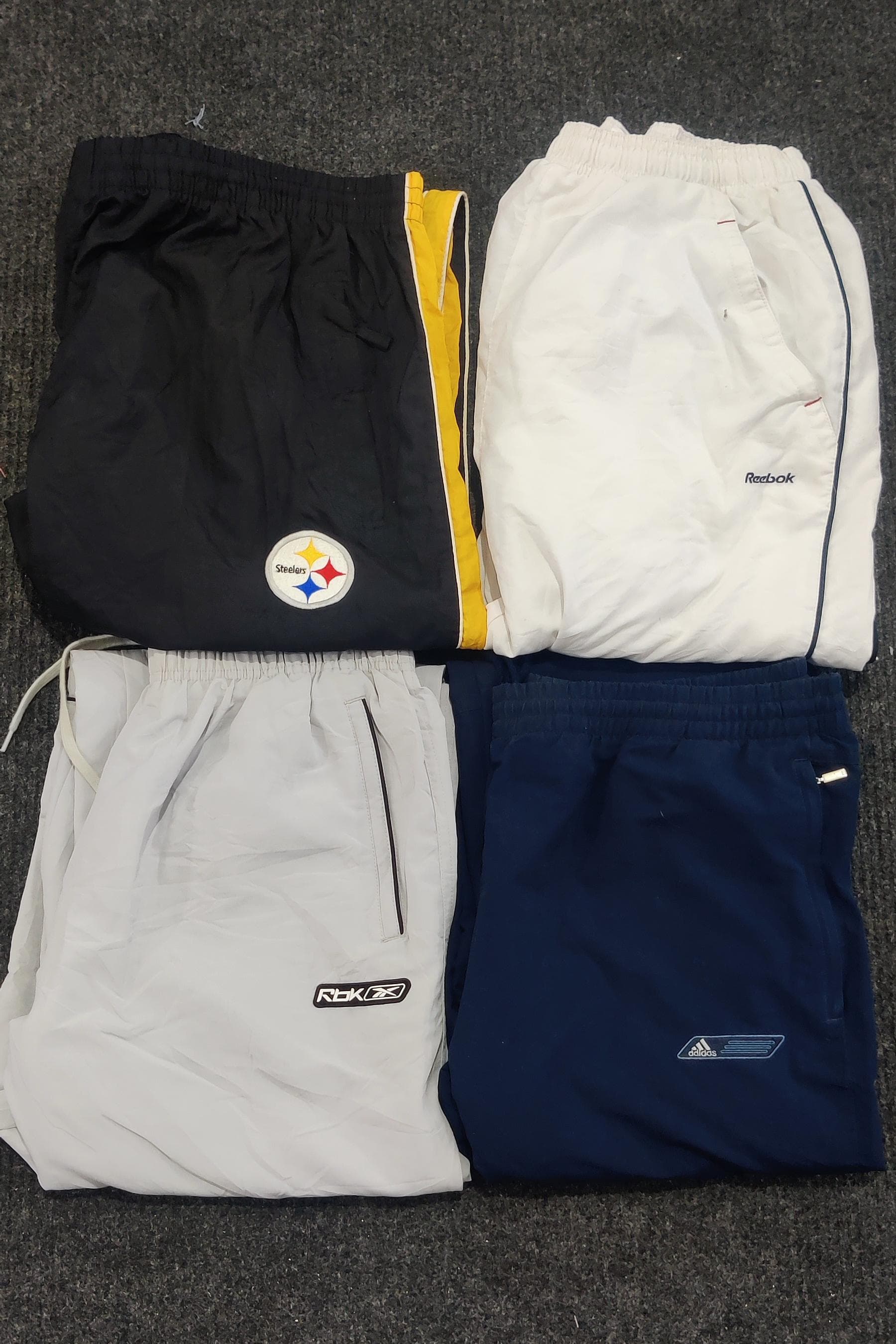 Marken-Trackpants