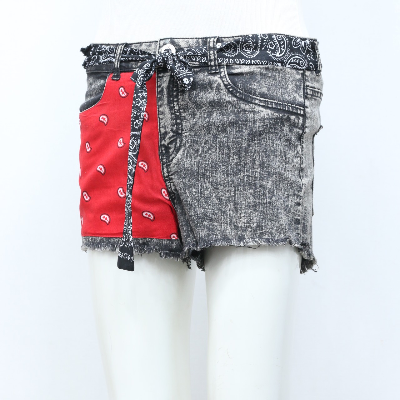 CV0127 Upcycled Ladies Bandana Patch Shorts - 20 Pcs
