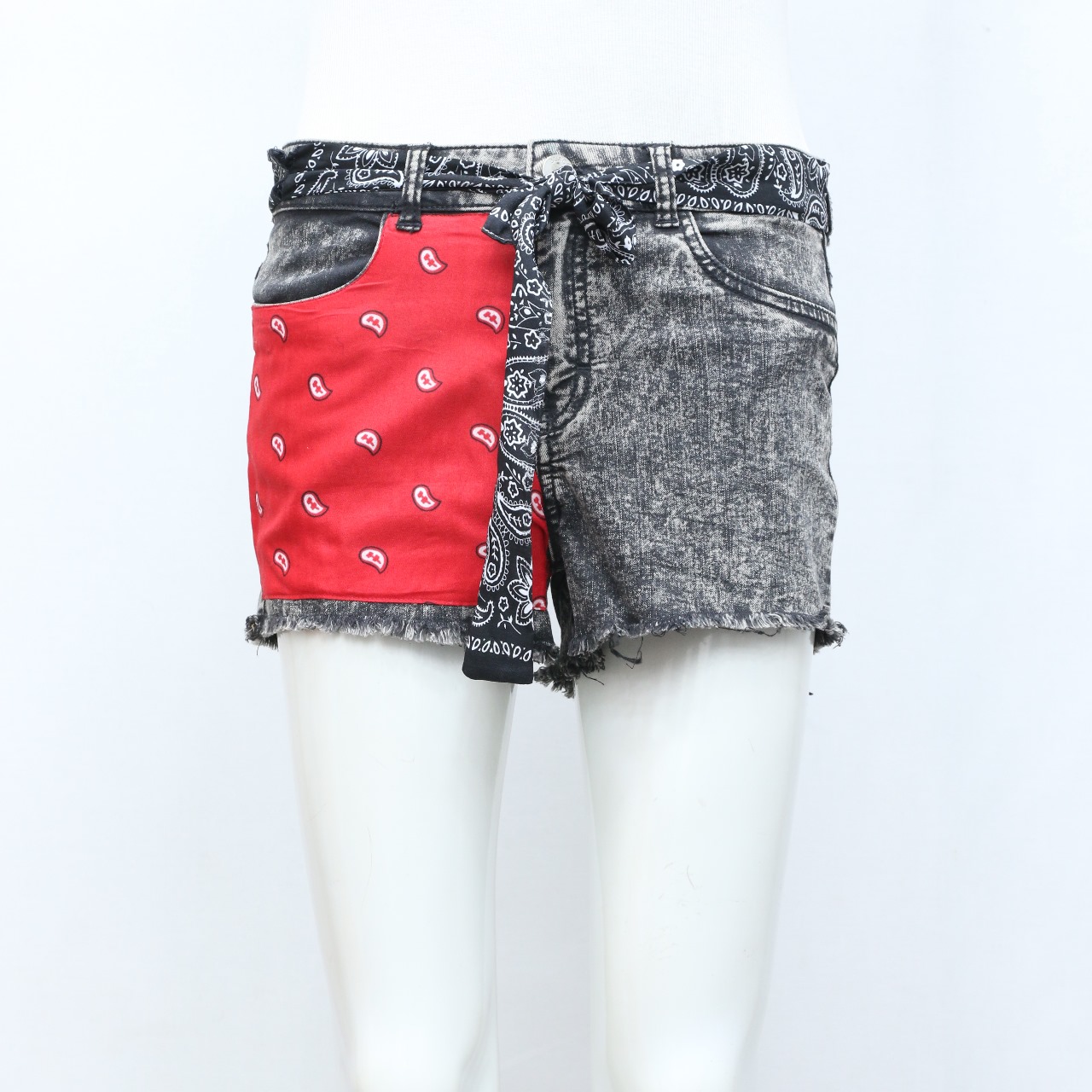 CV0127 Upcycled Ladies Bandana Patch Shorts - 20 Pcs
