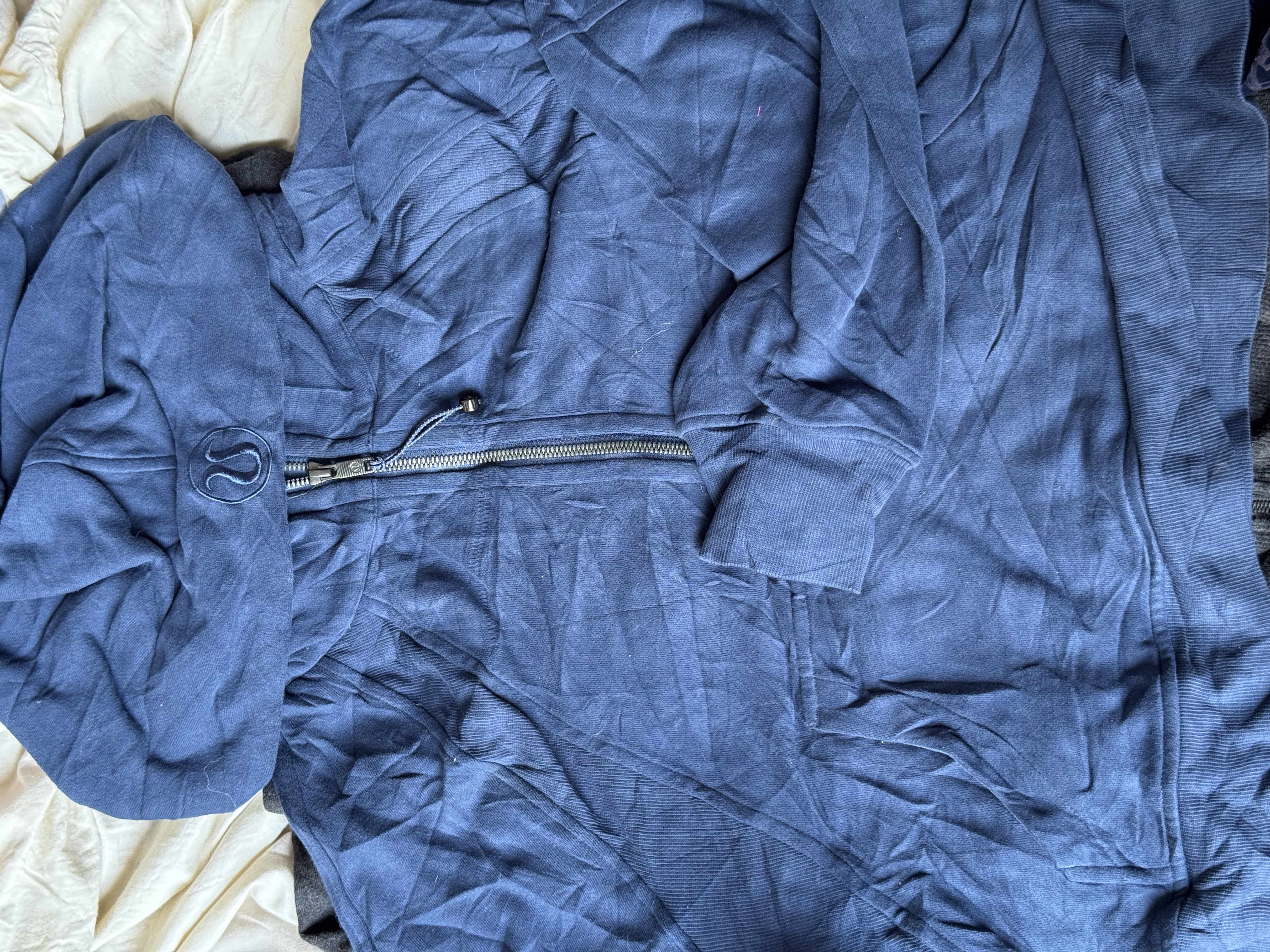 Lululemon gymshark Alo Mix Bundle