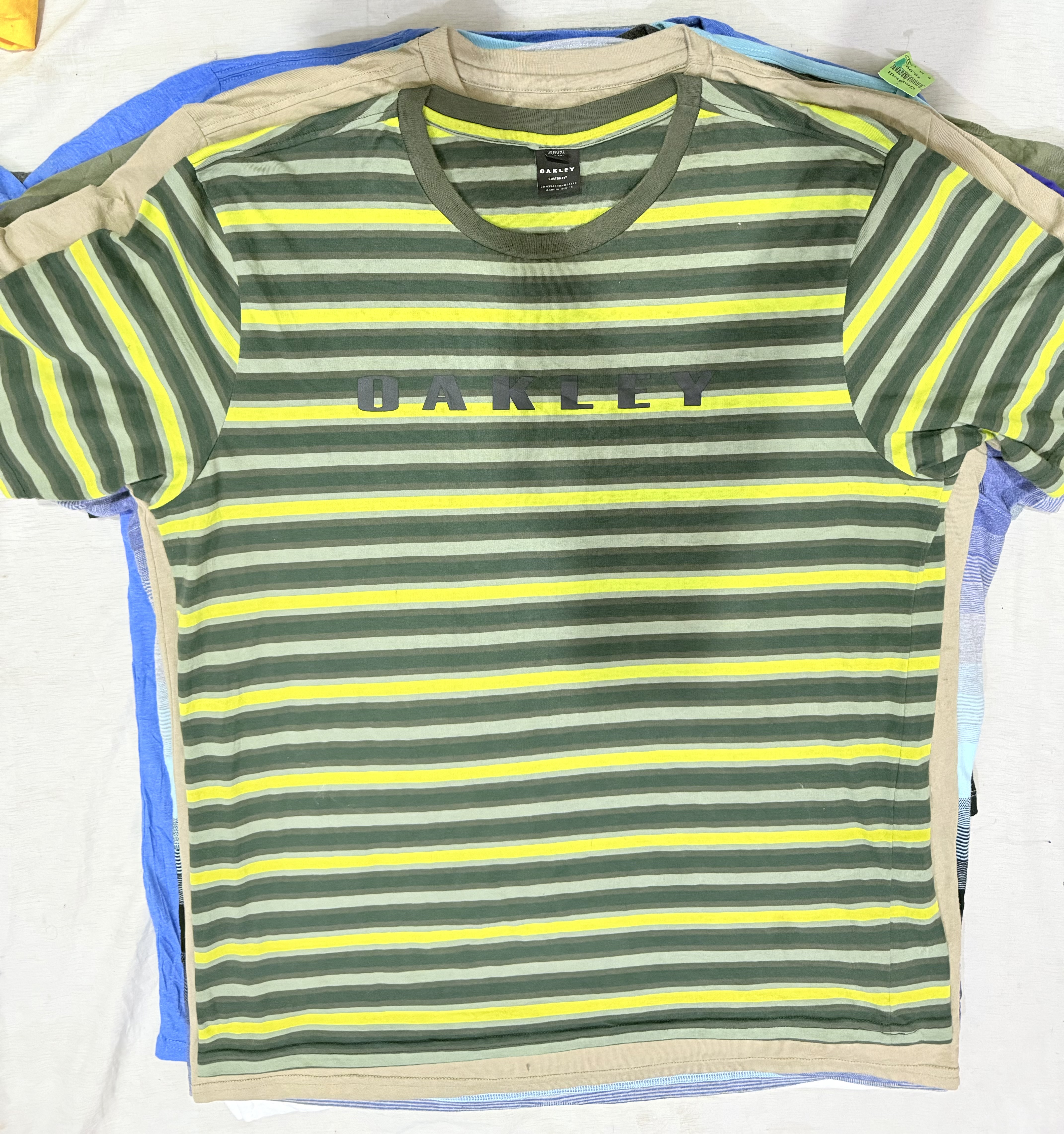 Oakley T-Shirts 16 Stück