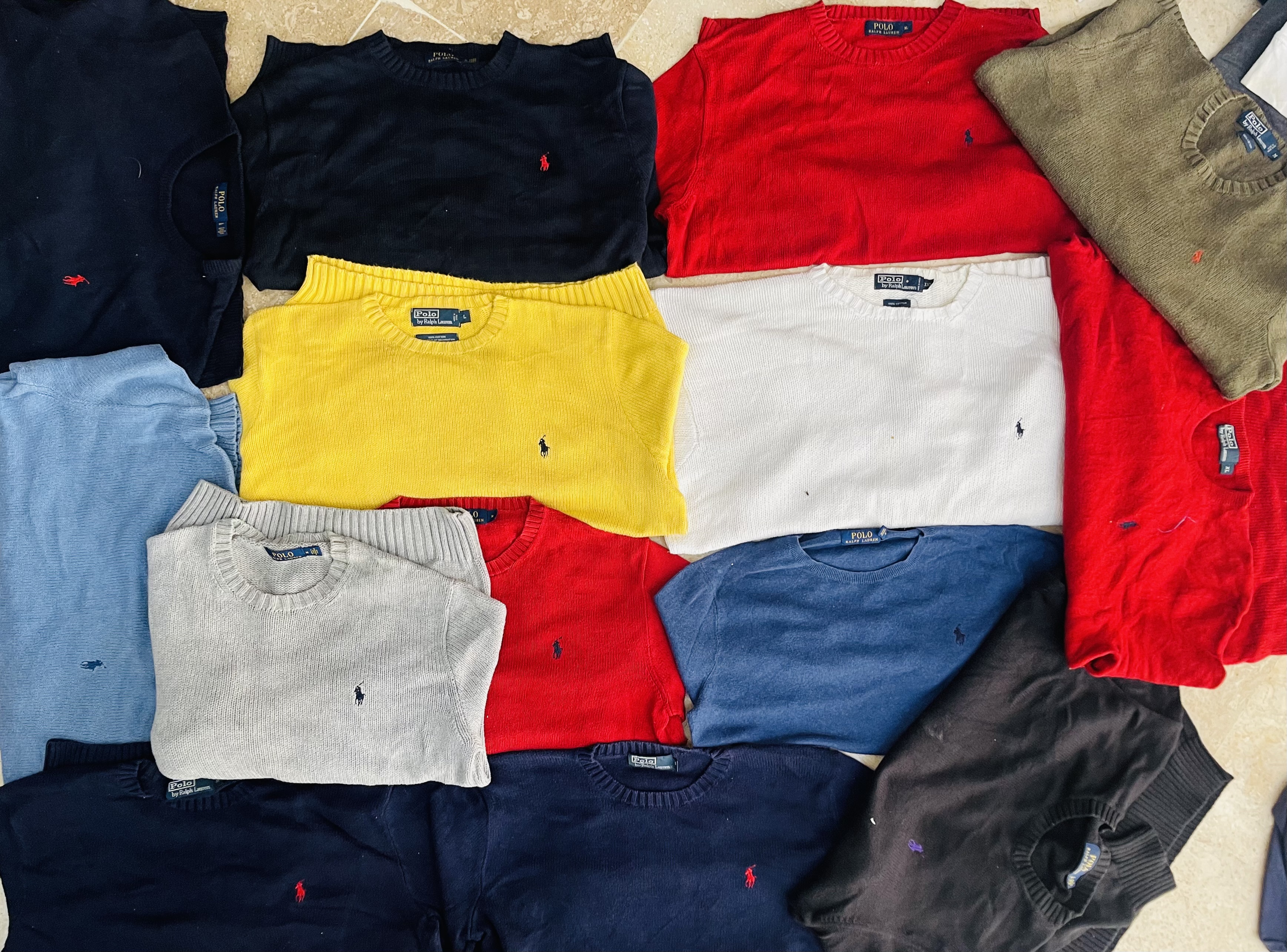 Rundhals-Polo-Pullover