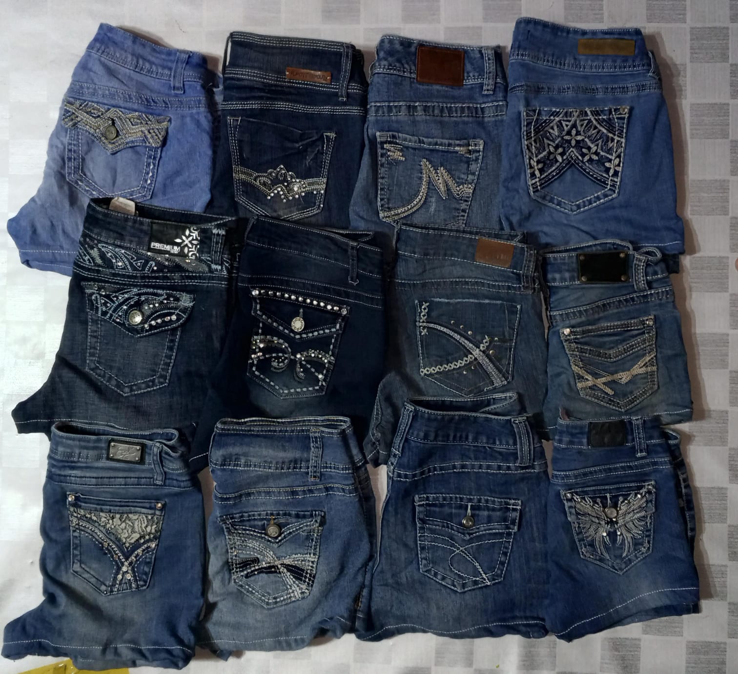 WALLFLOWER, ALMOST FAMOUS E ALTRI BRAND MIX MINI PANTALONCINI (ID 1091)