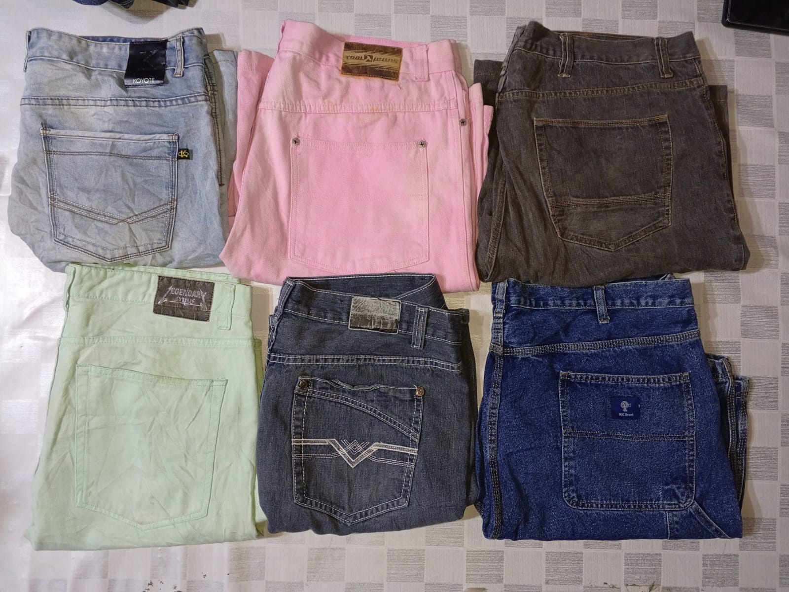 BOSS AND OTHER BRAND SHORTS (MR583)