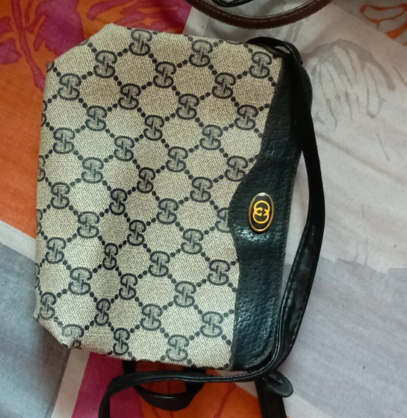 Authentic gucci bag