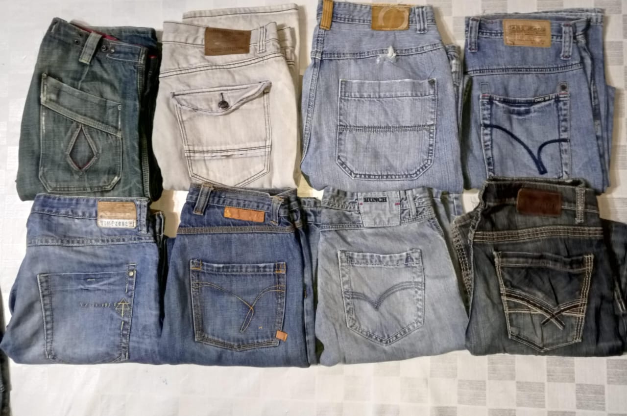 DISEL AND OTHER BRAND JEANS (MR590)