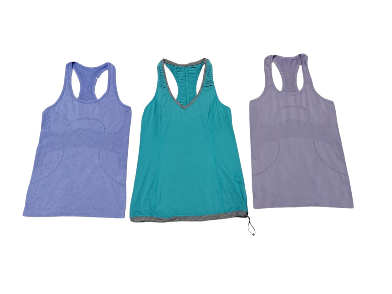 Colorer des tops mignons Lululemon - 15 pièces - 25/5/25