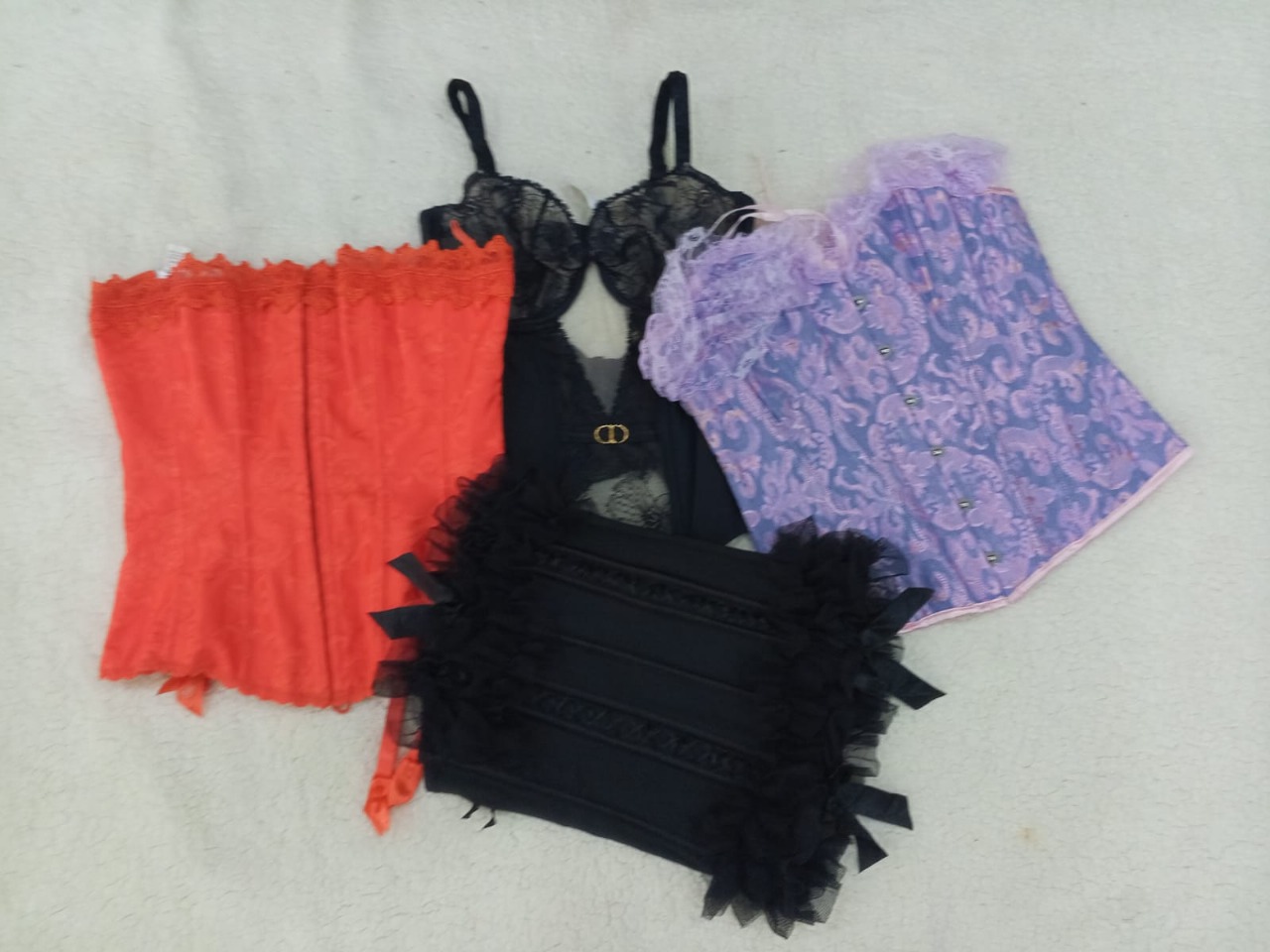 IQ0095 Y2k Stylish Corsets - 08 Pieces