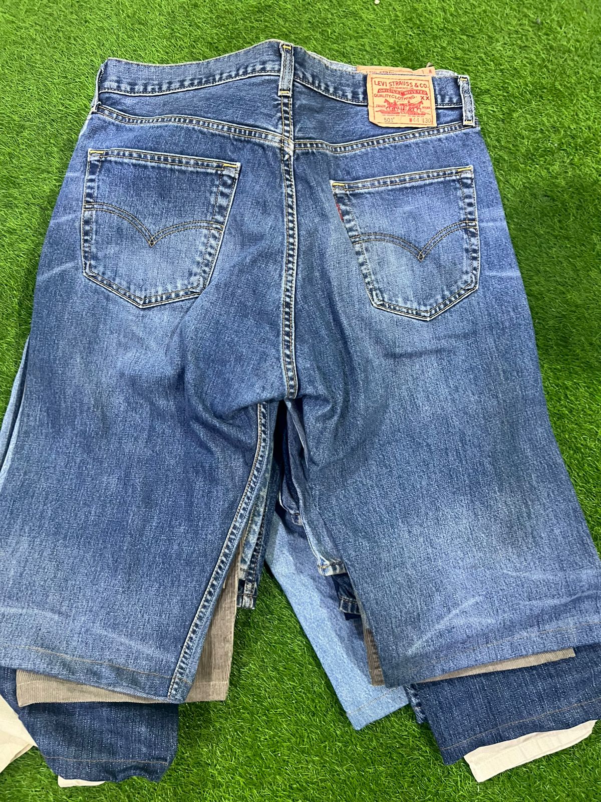 Mens Levis Short- 20 pcs