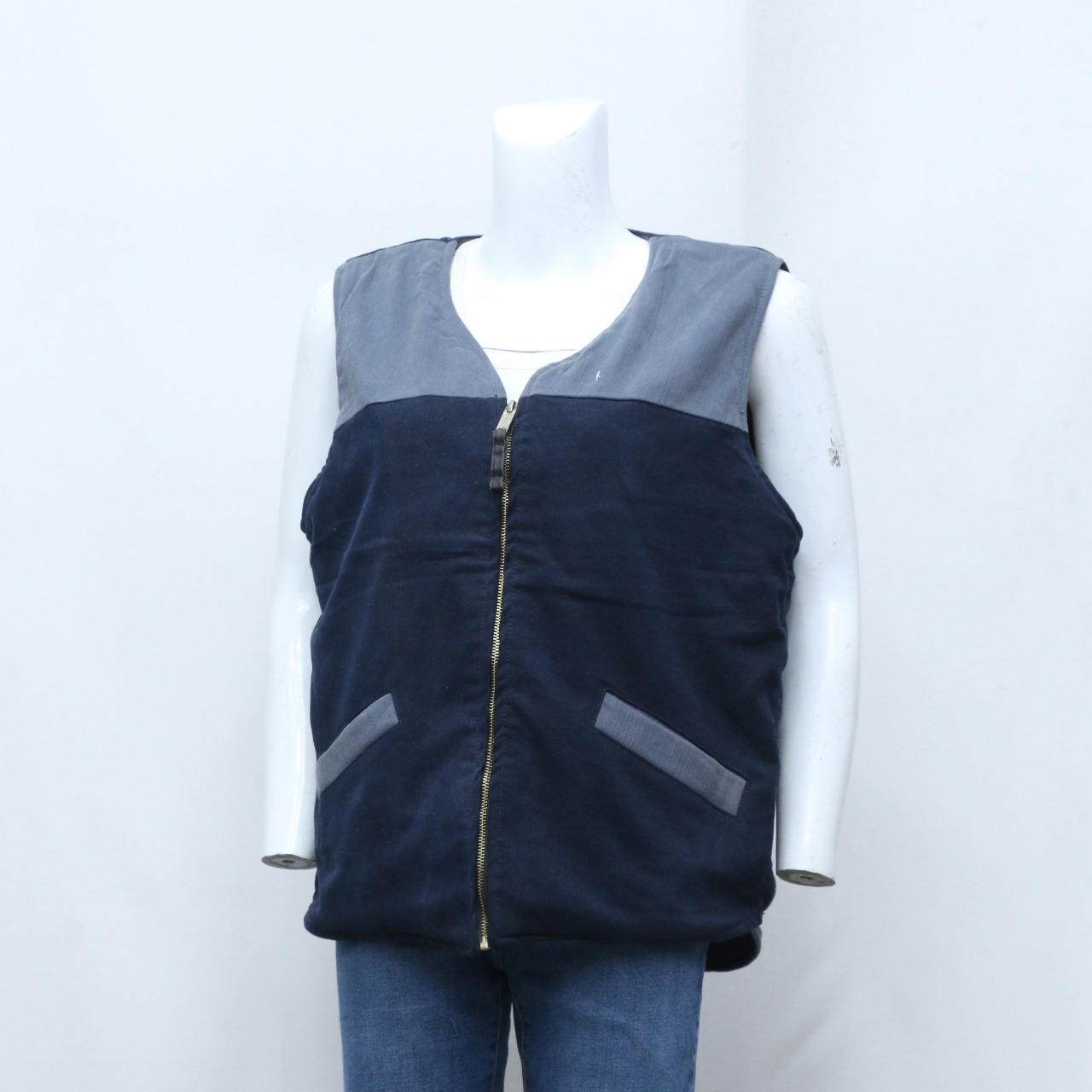 CV0188 Upcycled 2-Tone Denim Vest - 20 Pcs