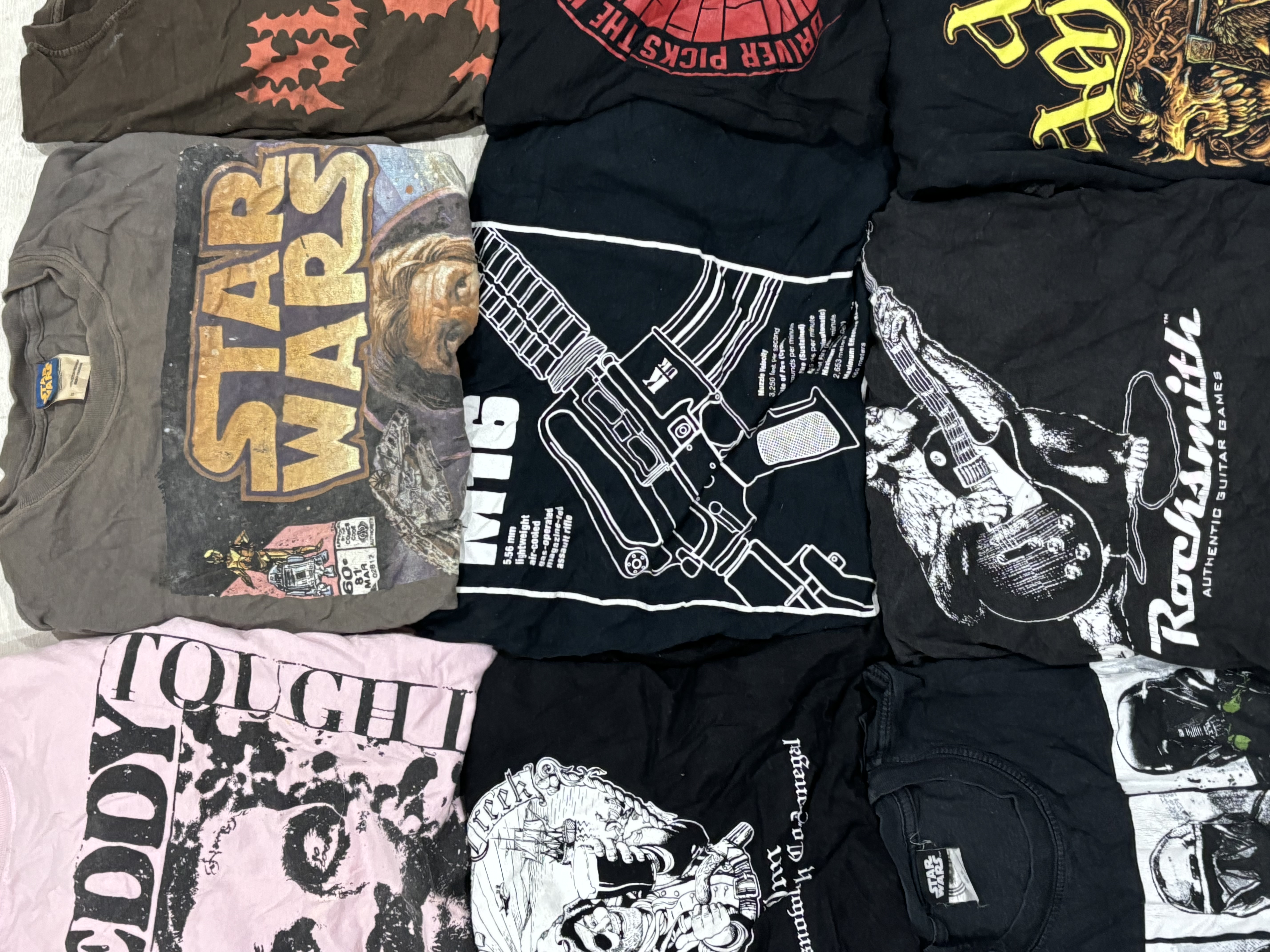Unbranded Graphic Printed Tee 25 Pcs (E-64)