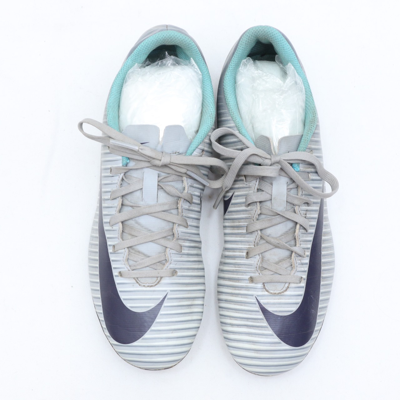 CR4410 Chaussures de football Mix Marque - 16 Paires