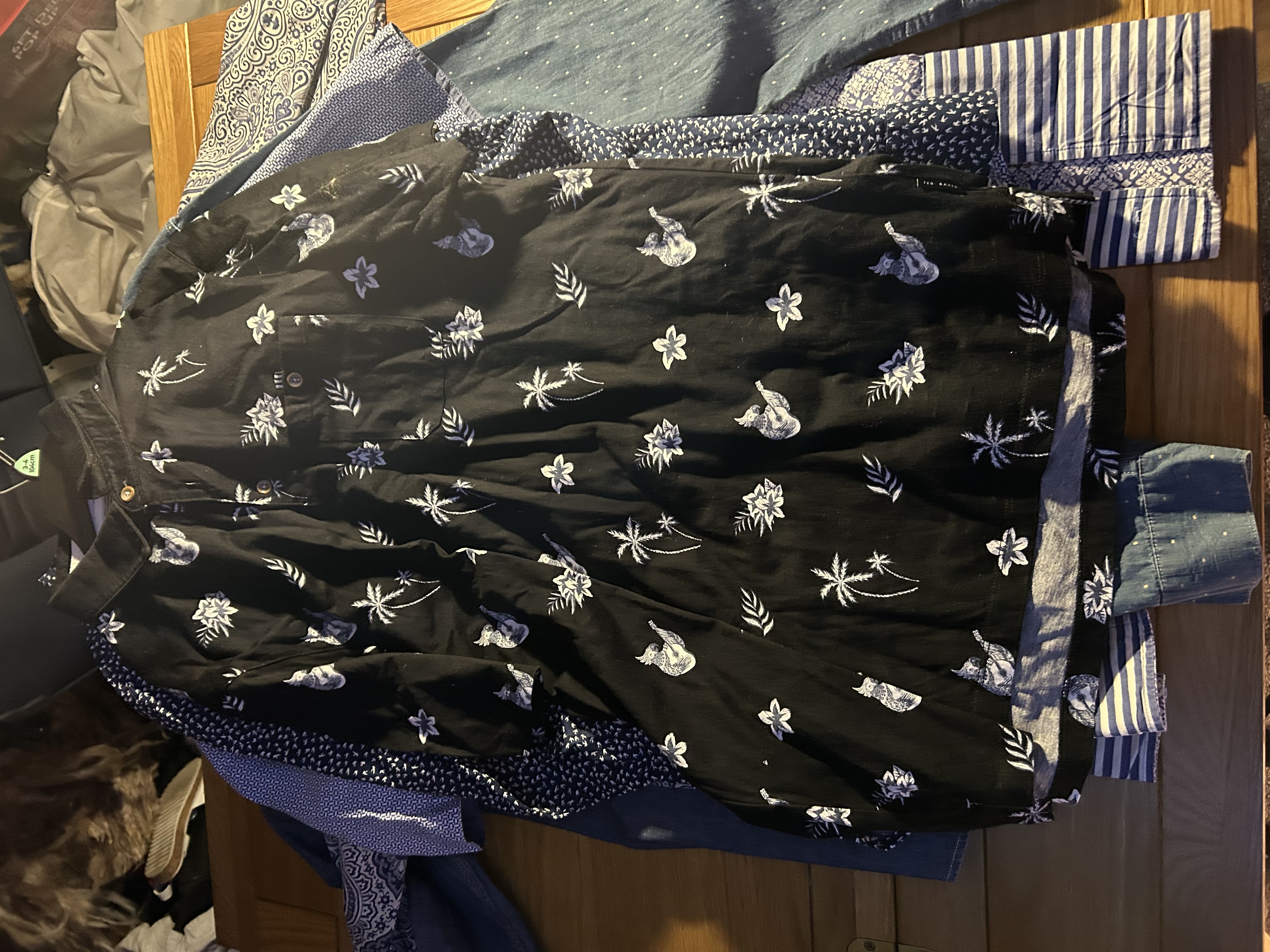 Men's branded shirts
