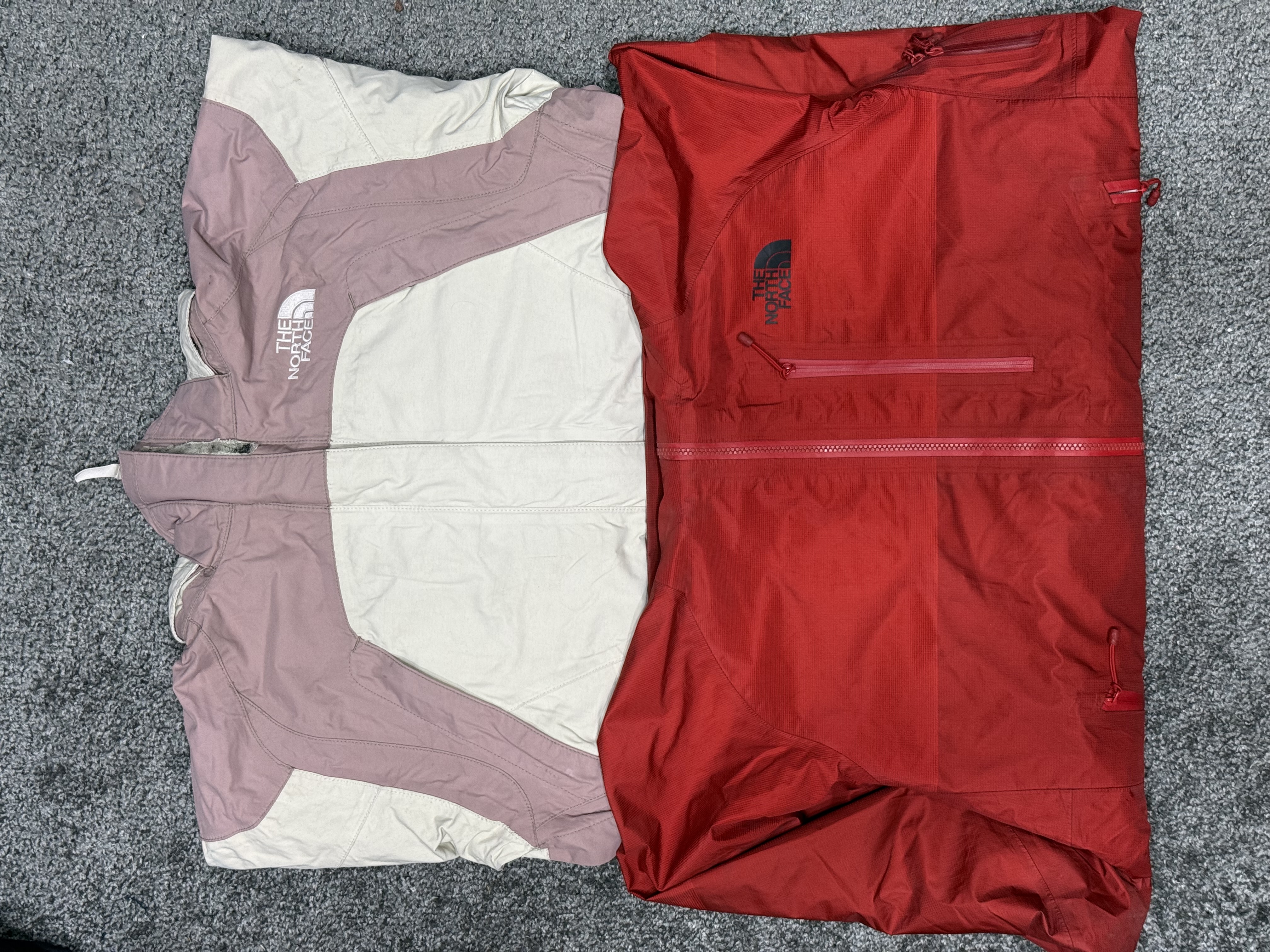 TNF WINDBREAKER