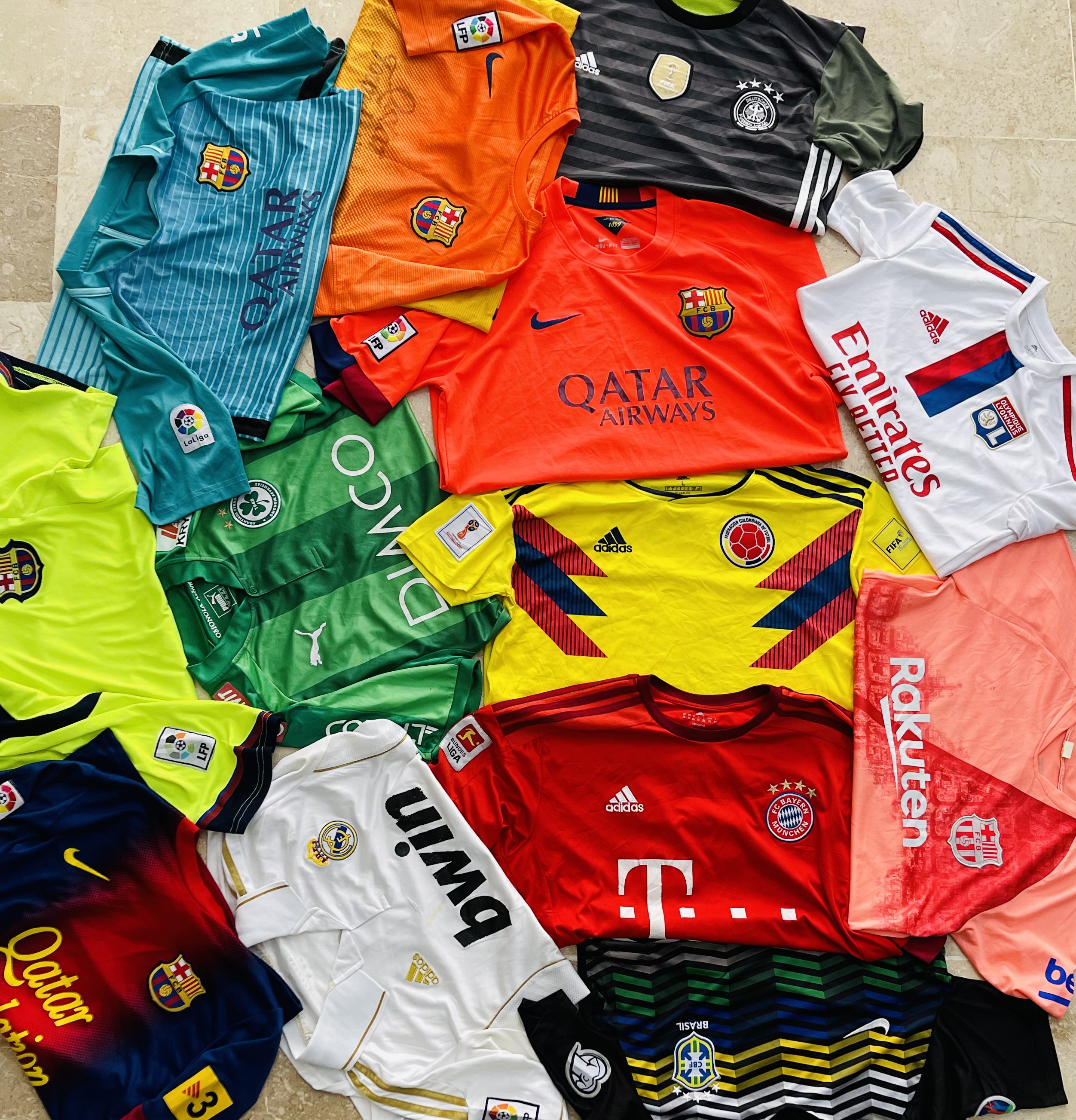 Fußballtrikots 20 Stück