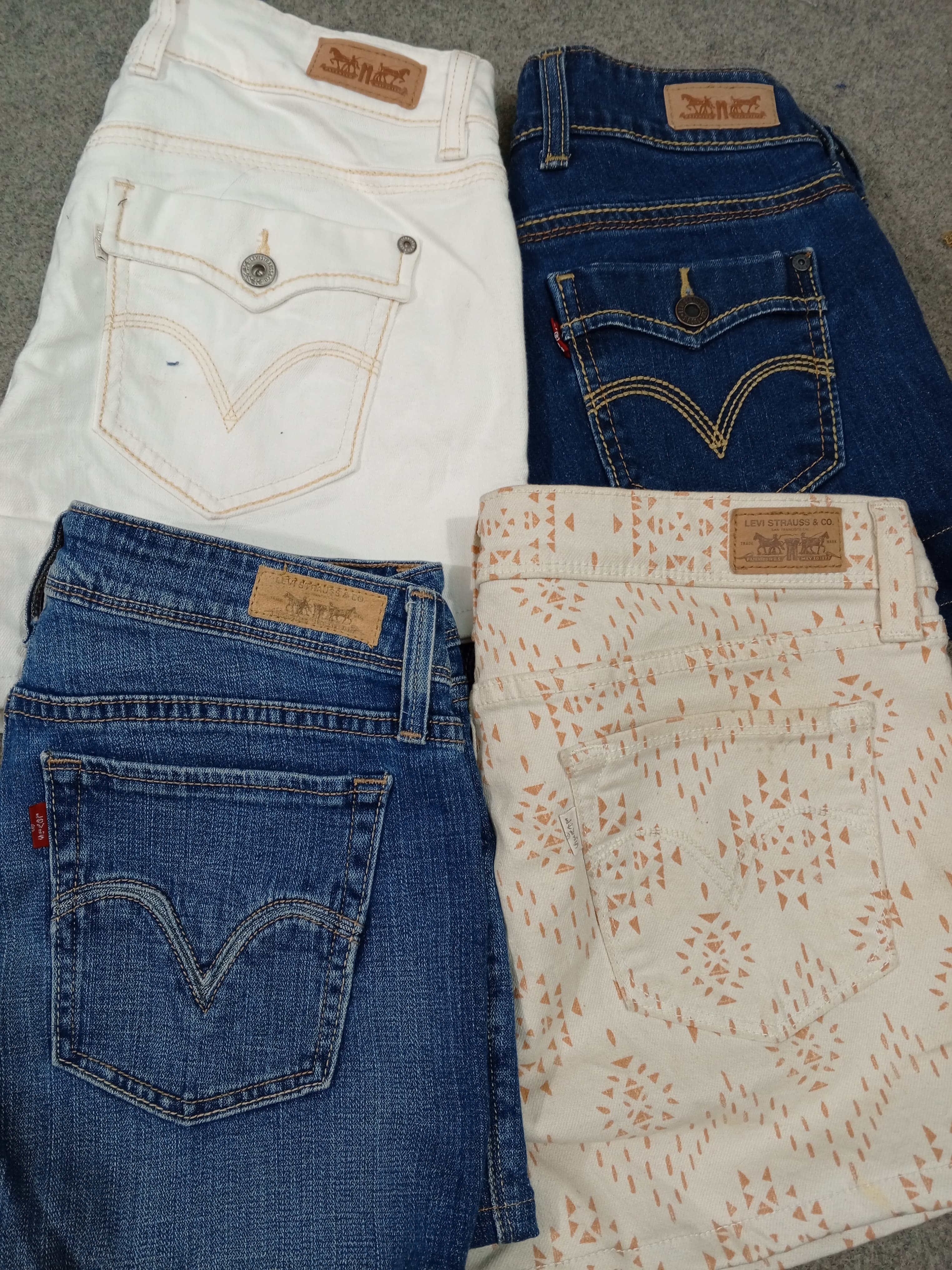 Shorts sexy booty Levis HD832 retravaillés - 31 pièces