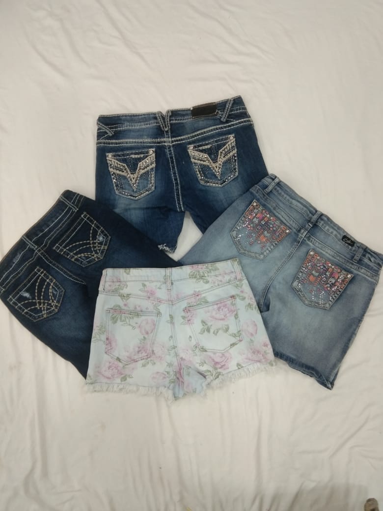 Shorts Decorados IQ0128 Y2k - 08 Peças