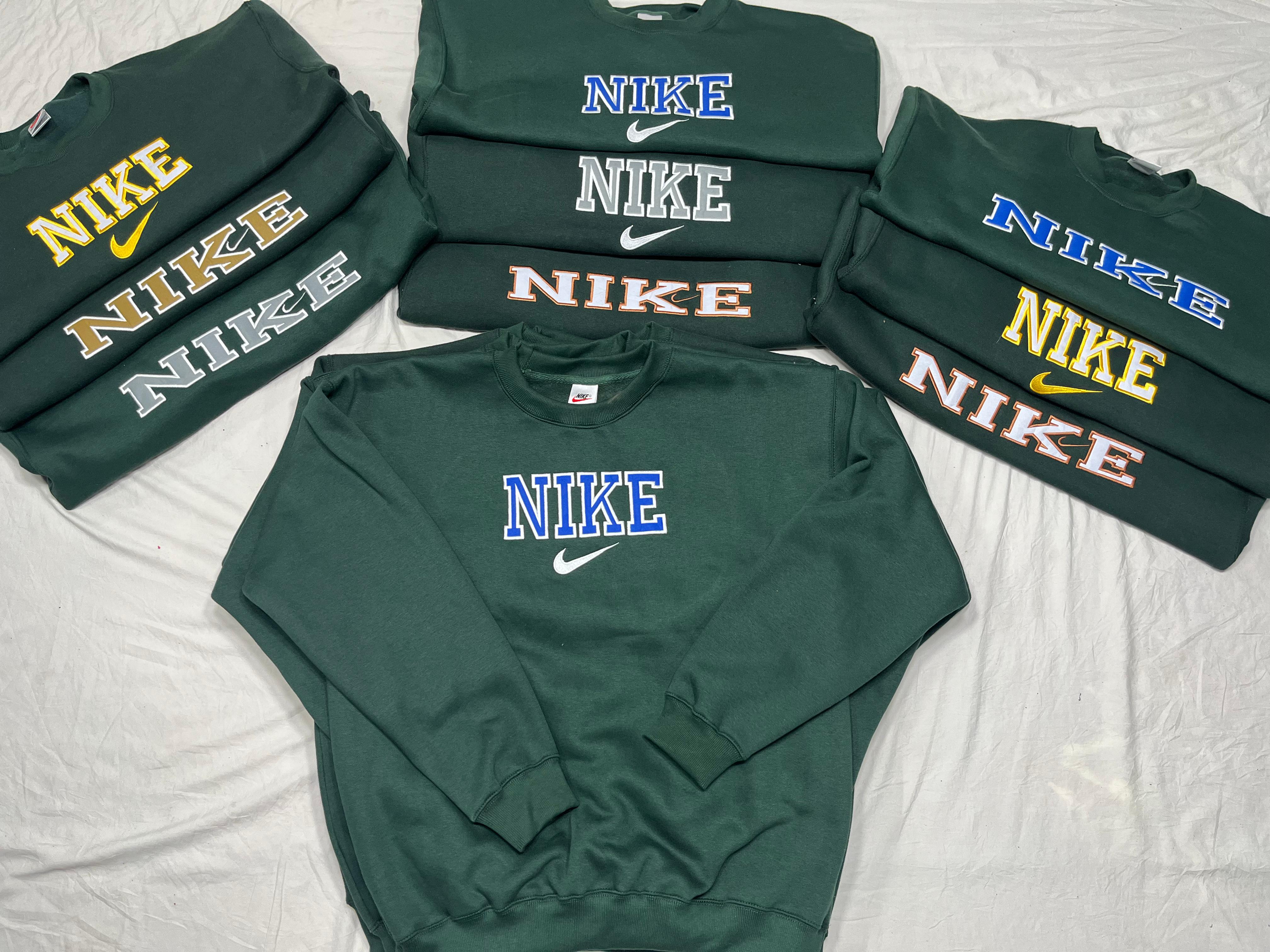 Rework Style Nike Sweat-shirt Vert.