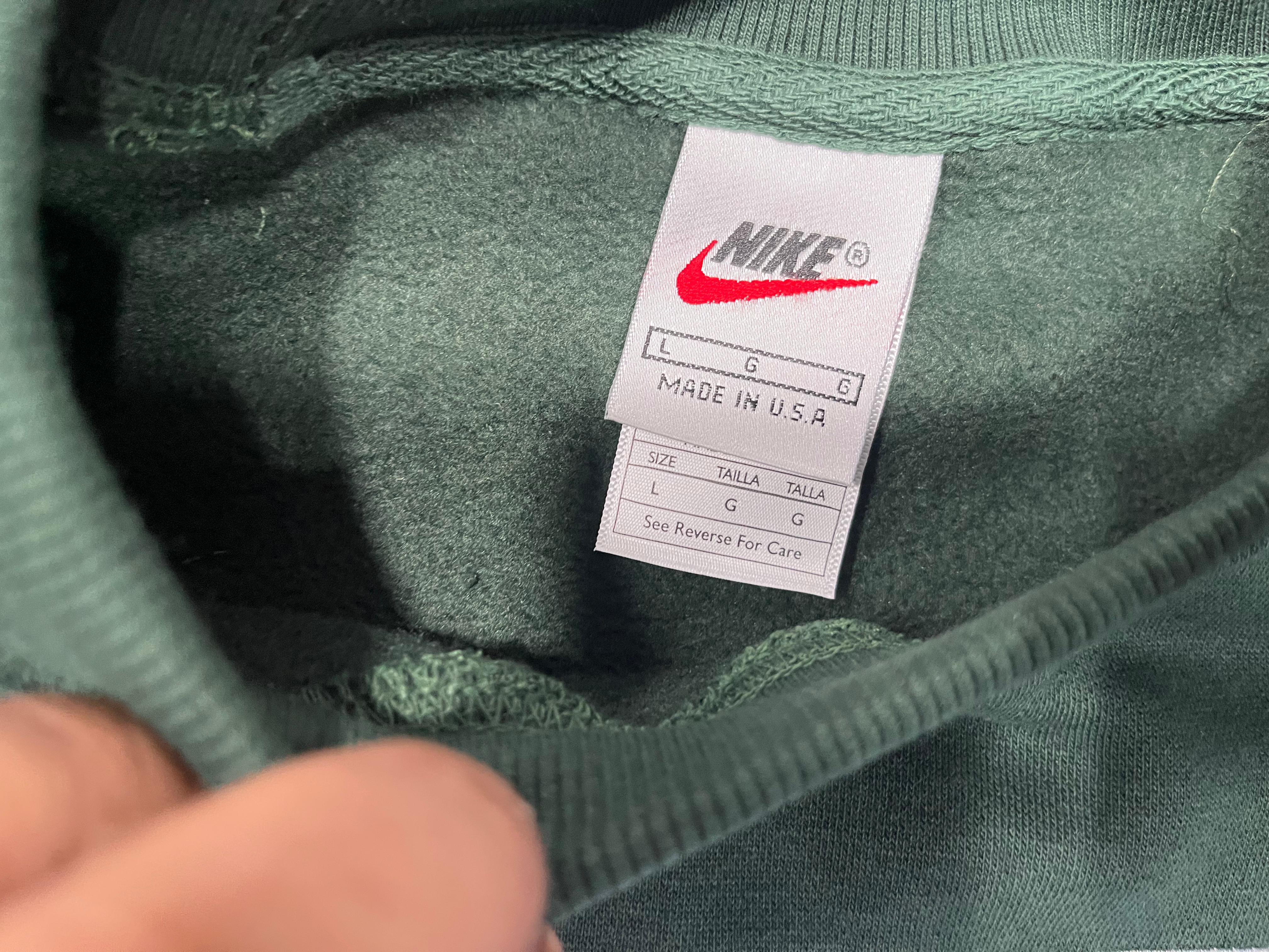 Rework Style Nike Sweat-shirt Vert.