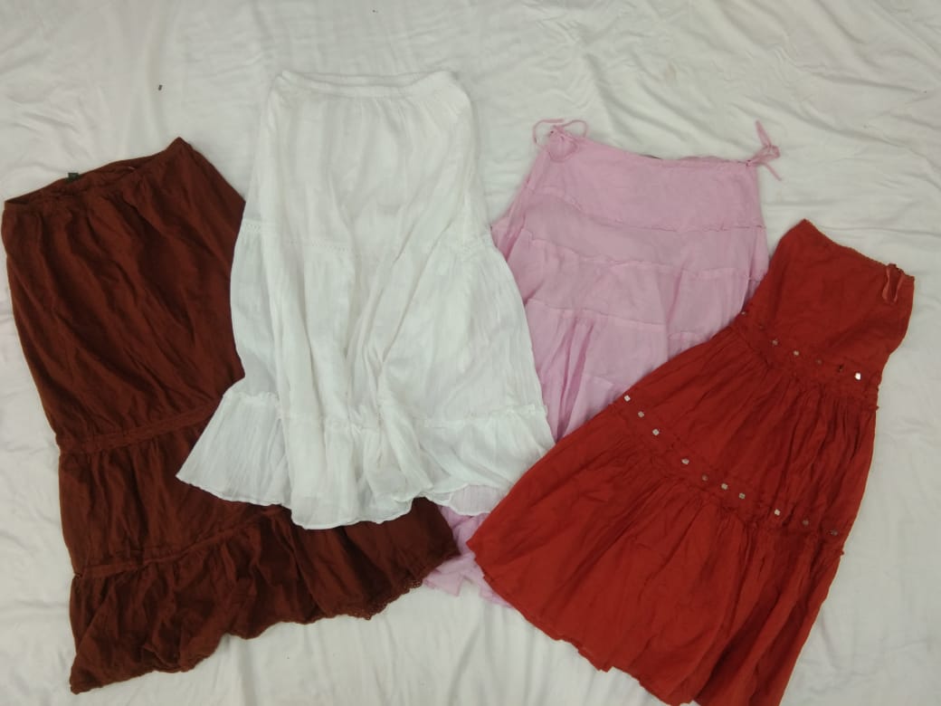 IQ0132 Y2k Summer Poly Skirts - 08 Pieces