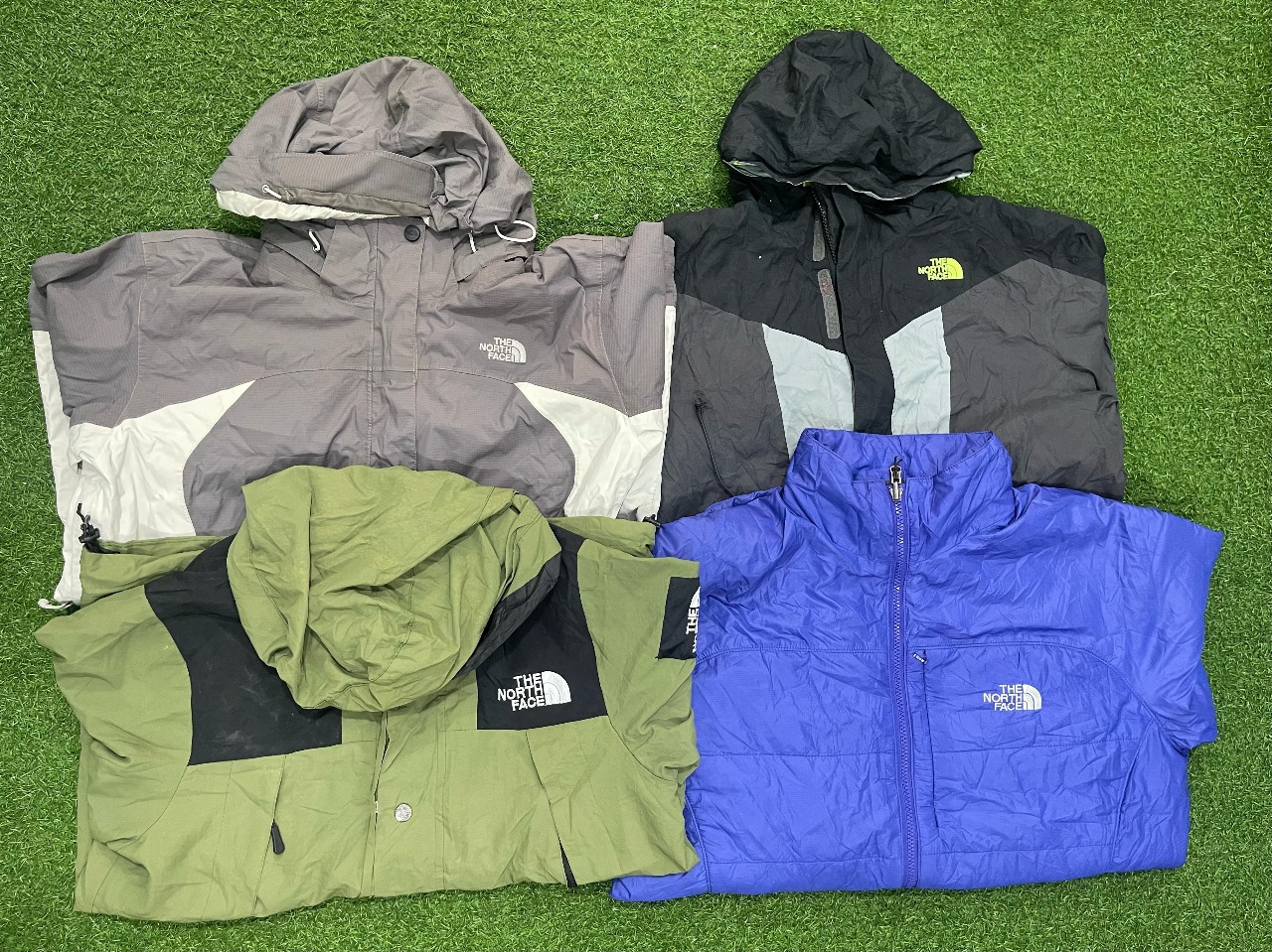 TNF - GIACCA PARACADUTE - #060