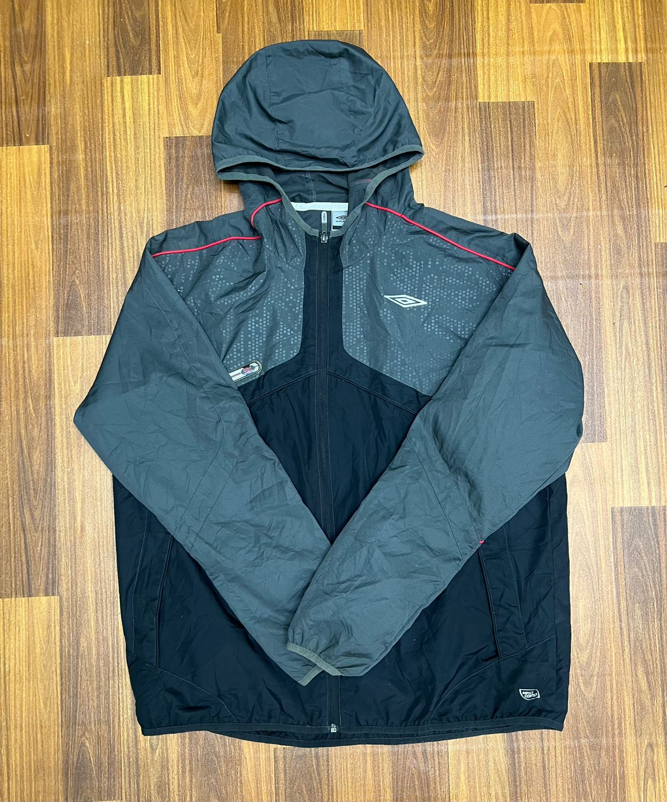 Mixed brand windbrekers