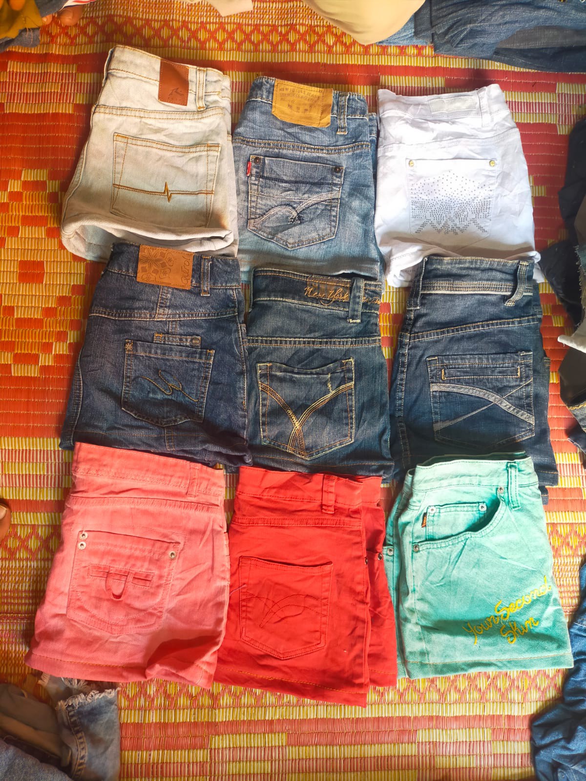 JAY JAYS AND OTHER MIX BRAND SKIRT(MR 502)