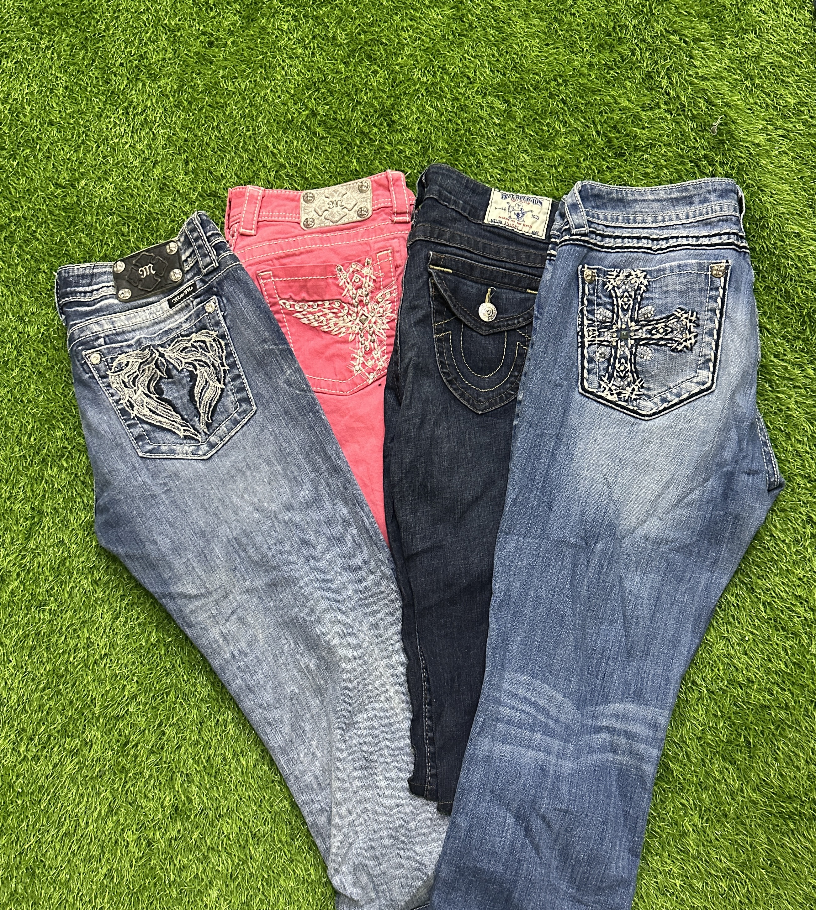 Miss me true religion and rock revival capri 12 pieces