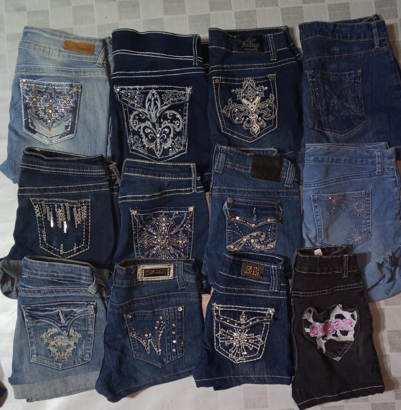 WALLFLOWER  MAURICES AND OTHER MIX BRANDS MINI SHORTS (ID 1126)